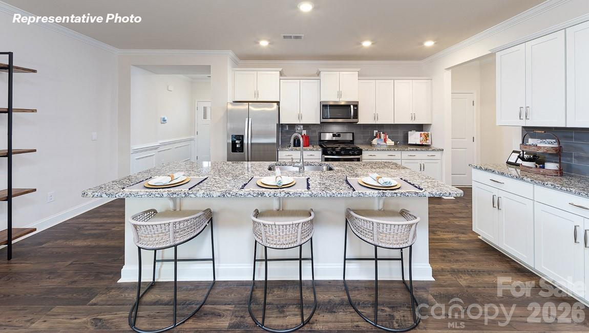 1216 Foster Holly Avenue — Huntersville