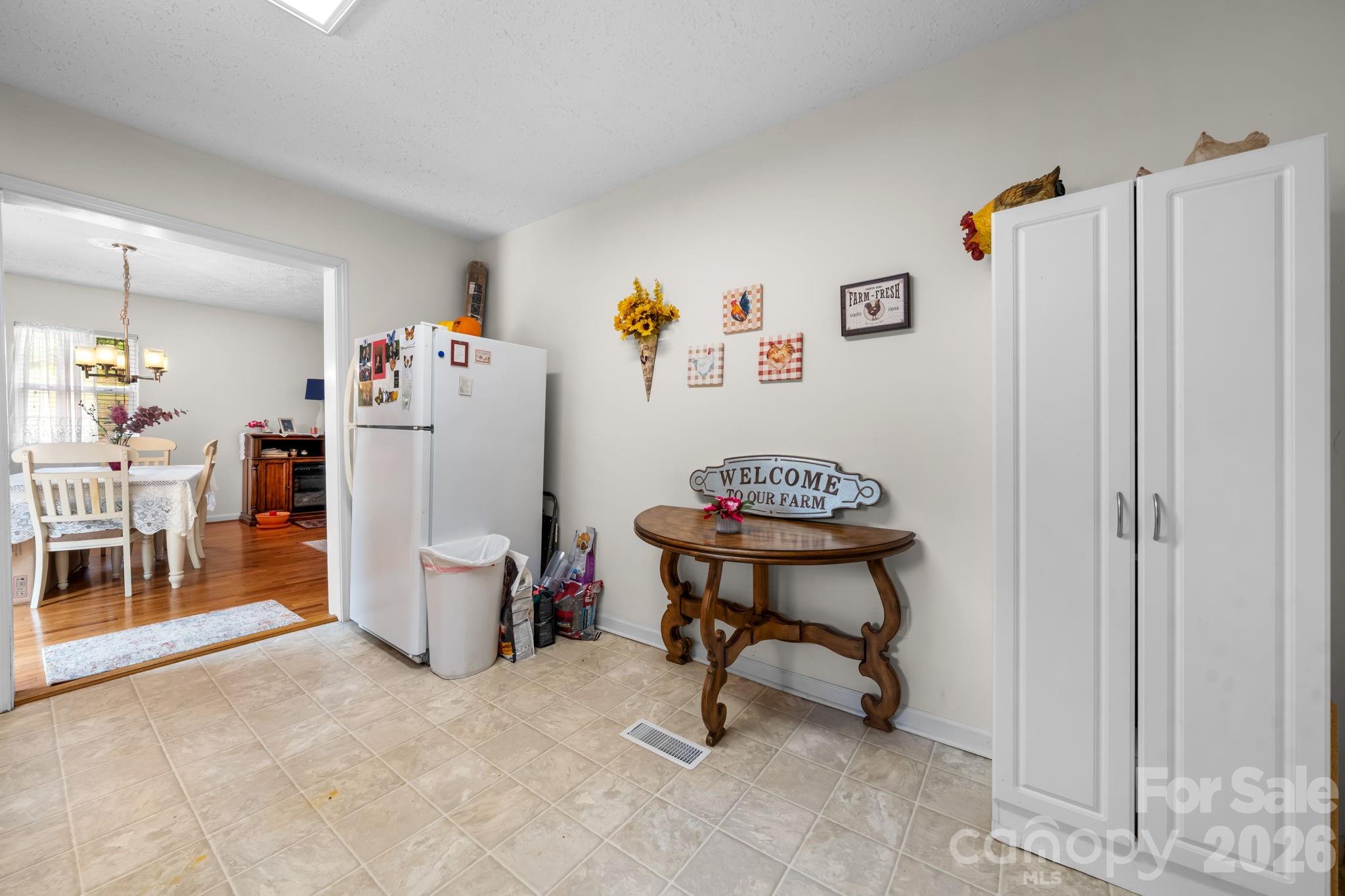 625 Milton Avenue SW — Valdese
