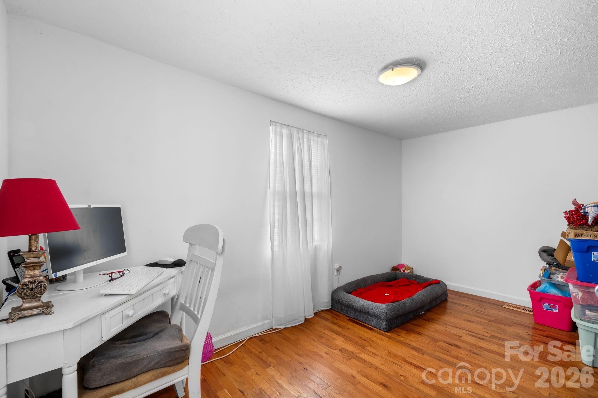 625 Milton Avenue SW — Valdese