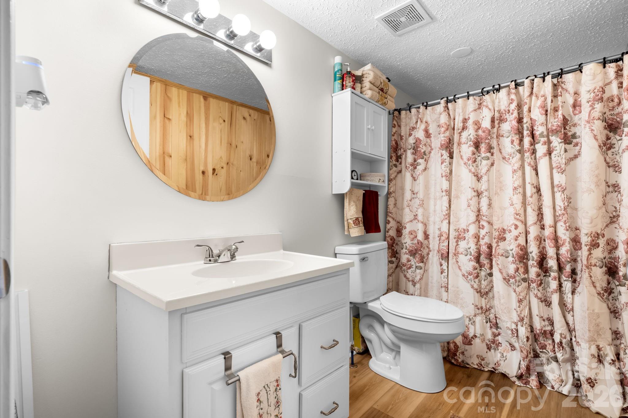 625 Milton Avenue SW — Valdese