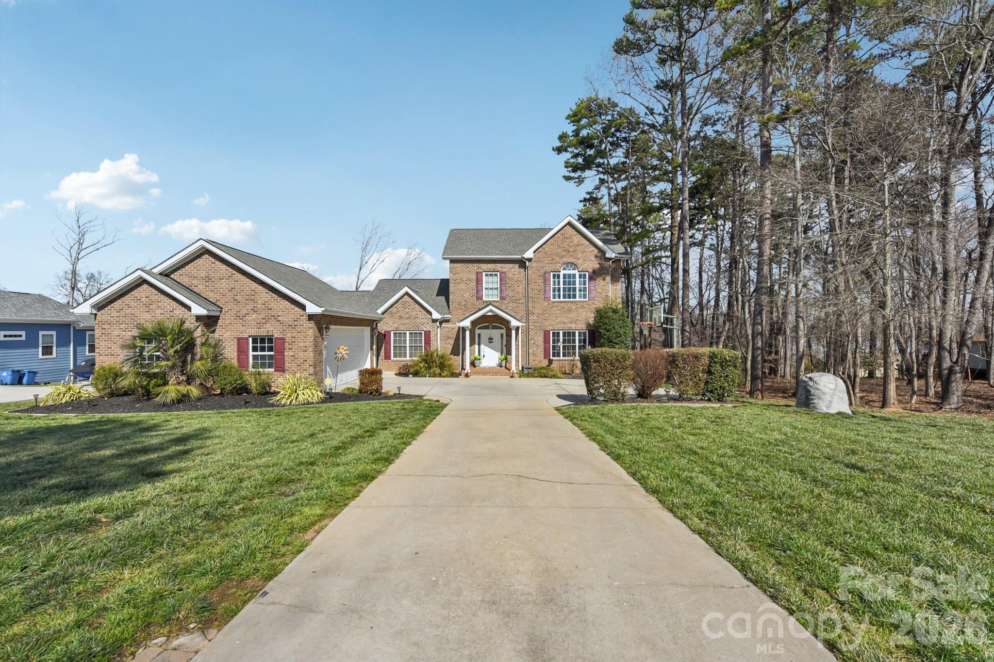 9484 Riviera Drive — Sherrills Ford