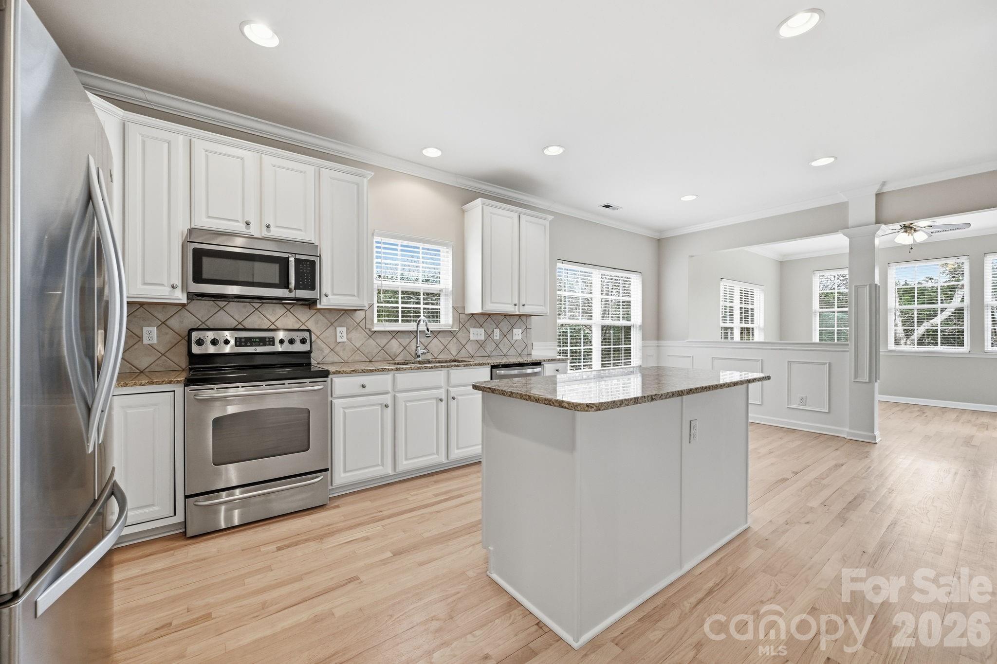 8116 Madrigal Court — Waxhaw