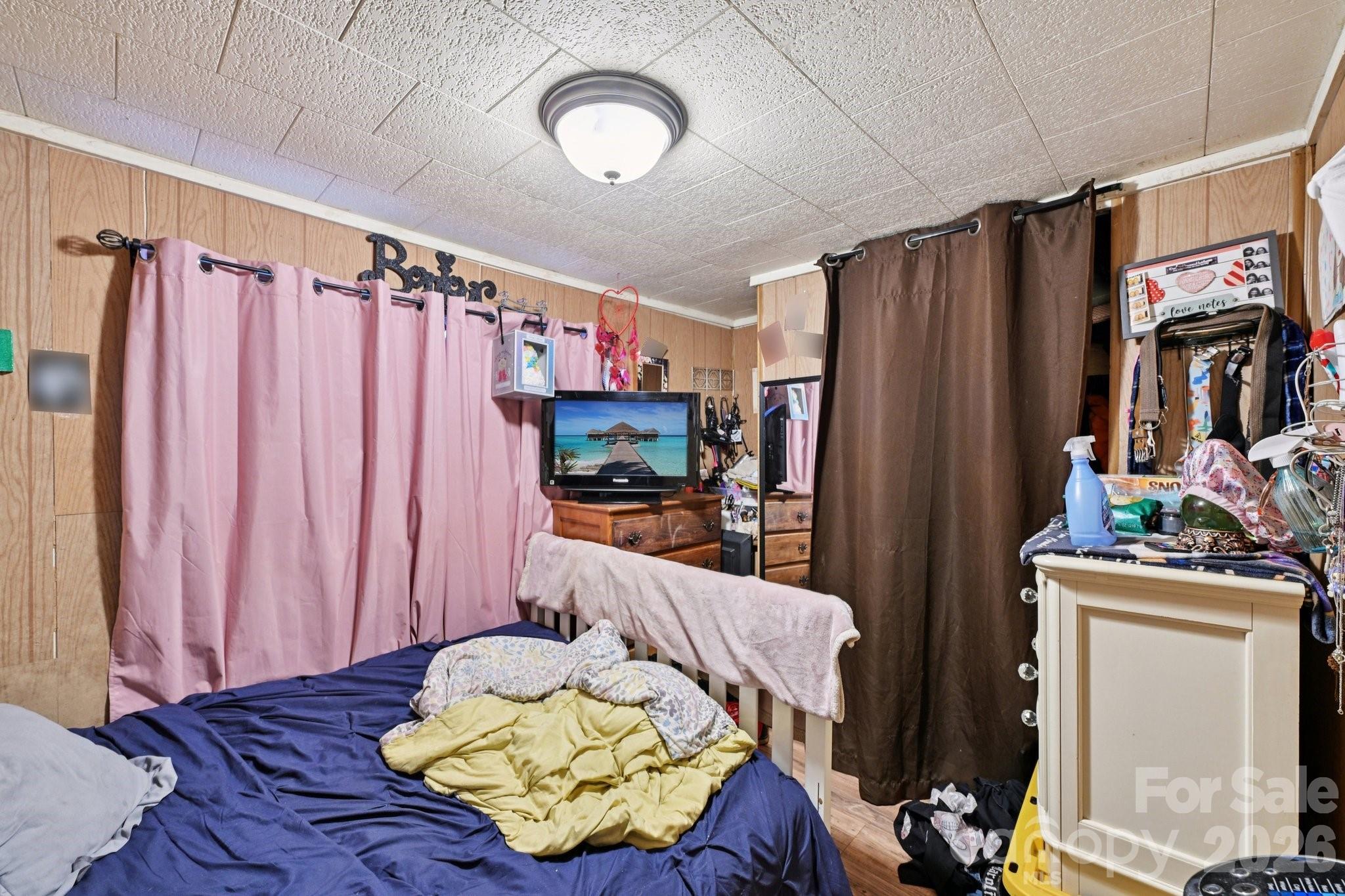 5075 Lewis Road — Gastonia