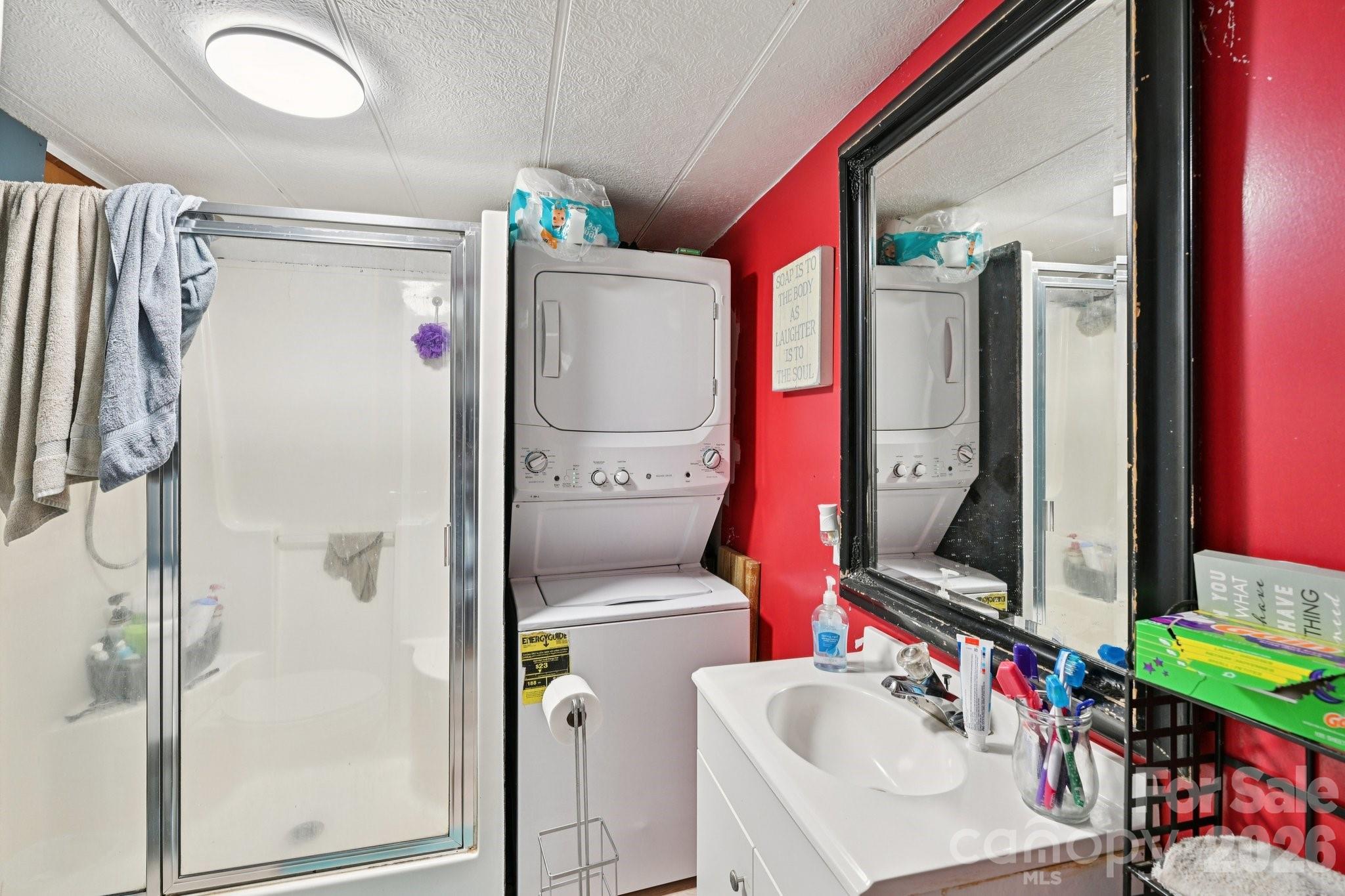 5075 Lewis Road — Gastonia