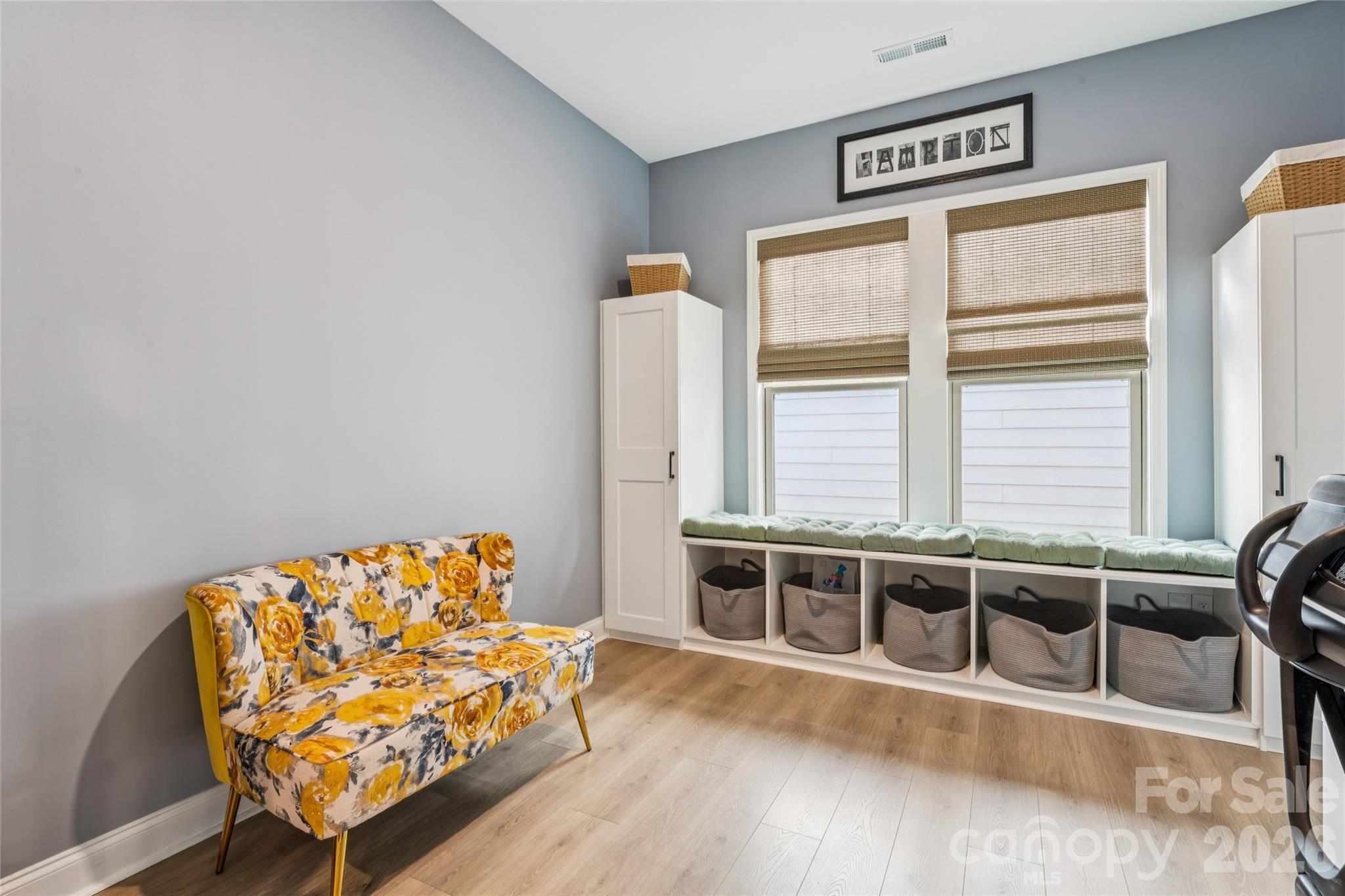 17134 Sand Bank Road — Charlotte