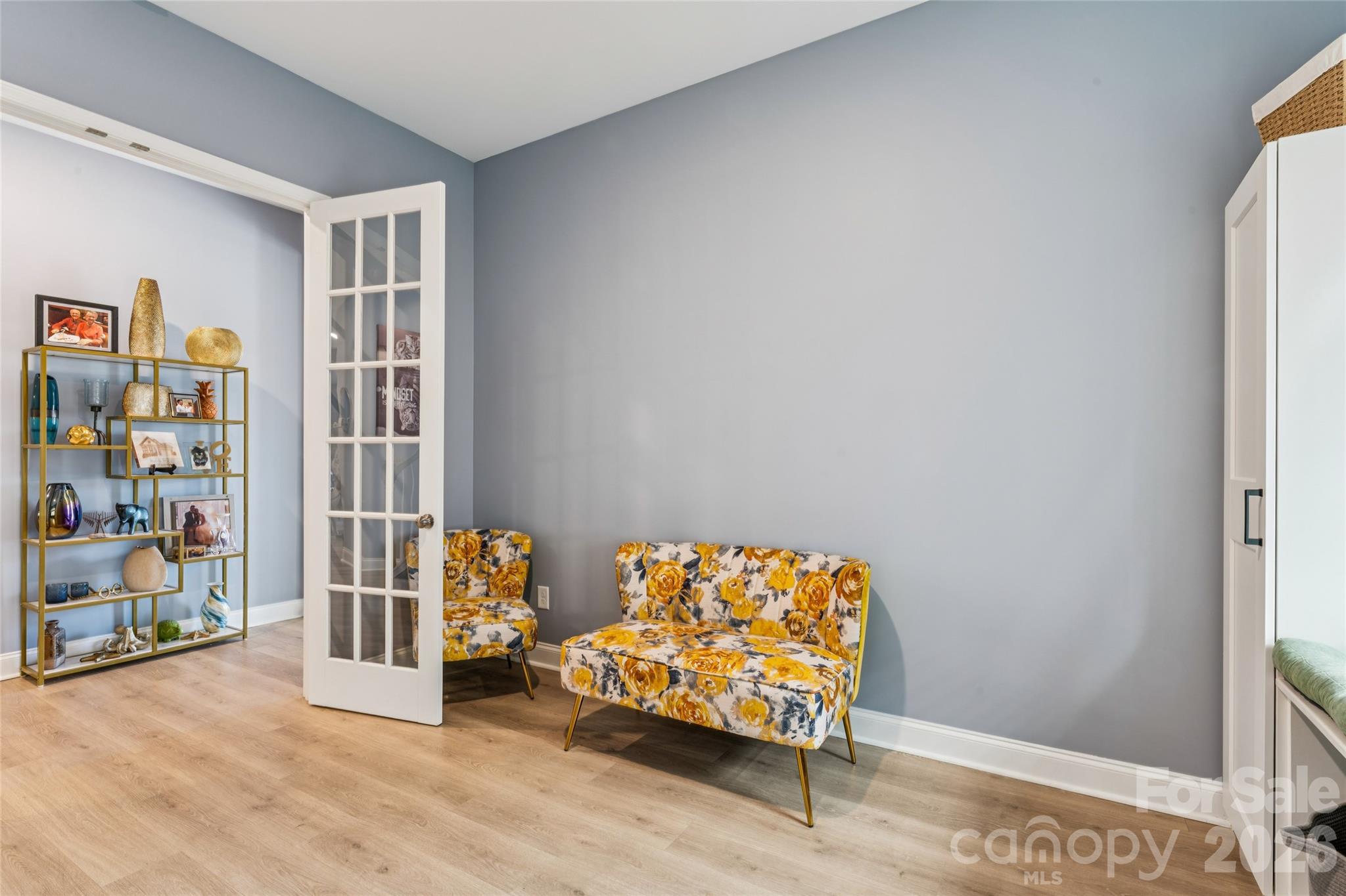 17134 Sand Bank Road — Charlotte