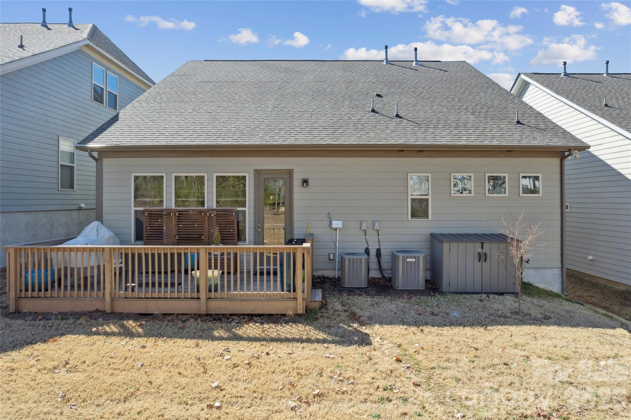 17134 Sand Bank Road — Charlotte