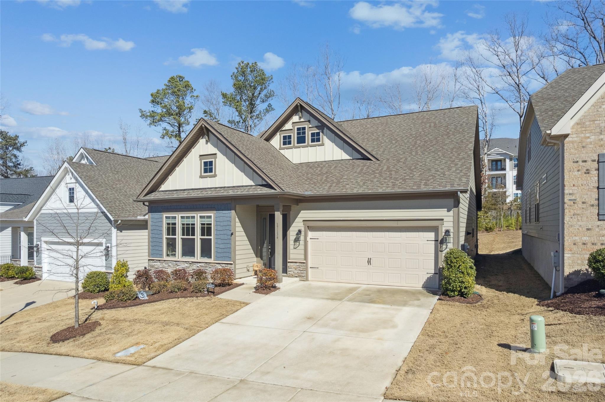 17134 Sand Bank Road — Charlotte