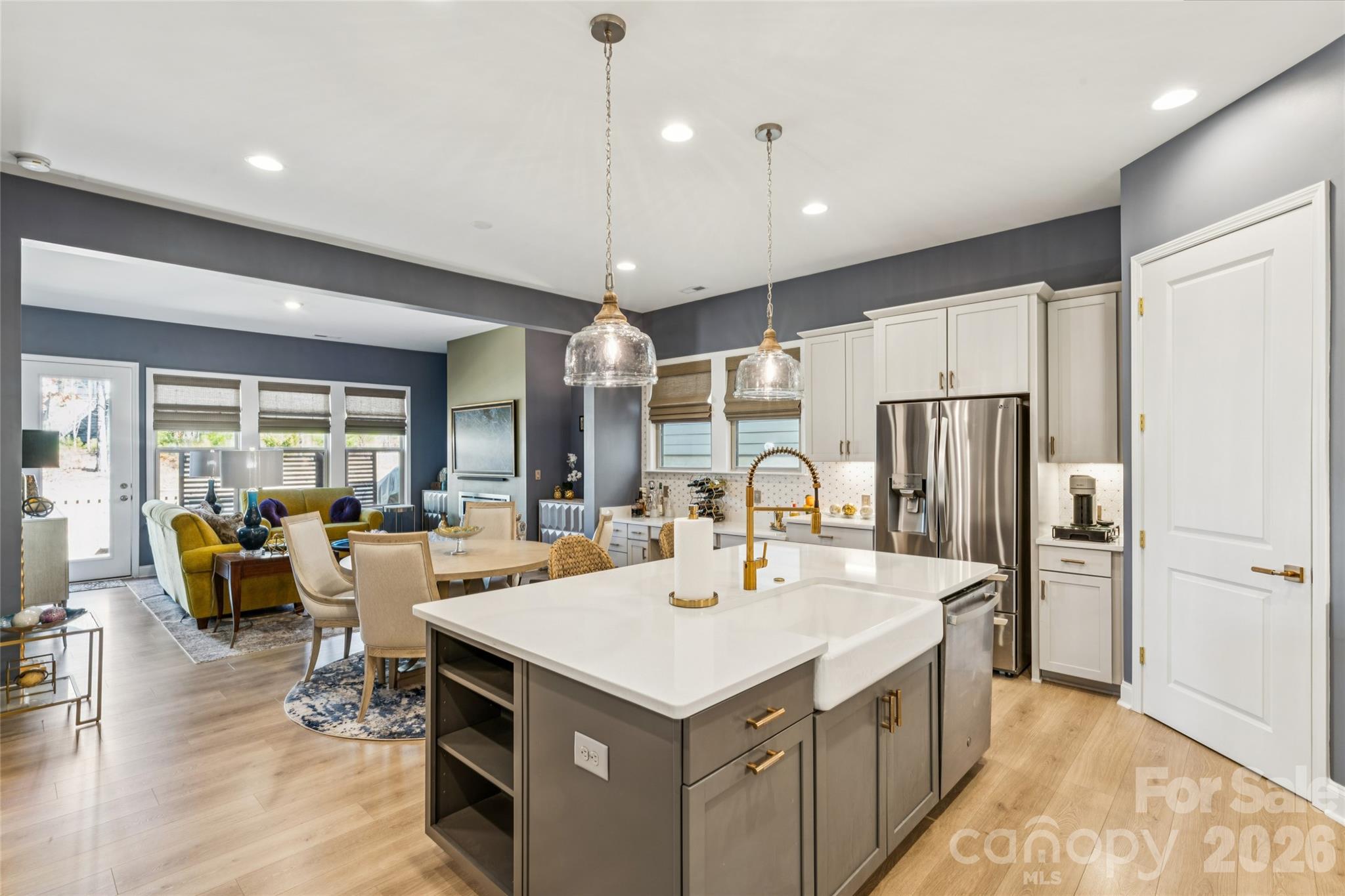 17134 Sand Bank Road — Charlotte