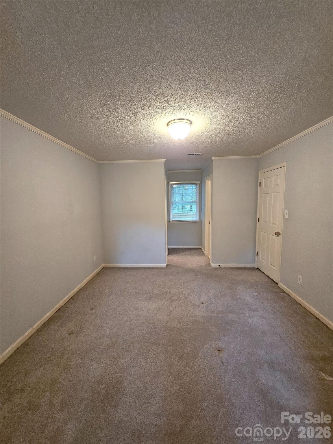 121 Country Creek Drive — Kings Mountain
