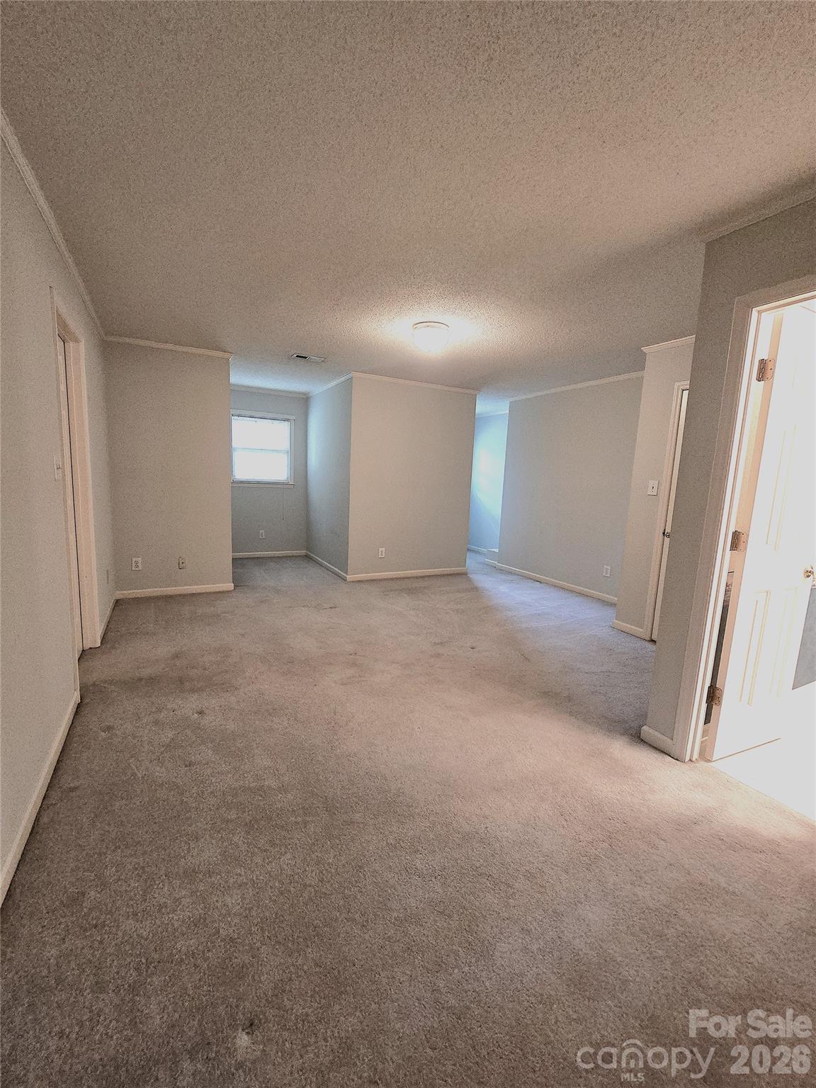 121 Country Creek Drive — Kings Mountain