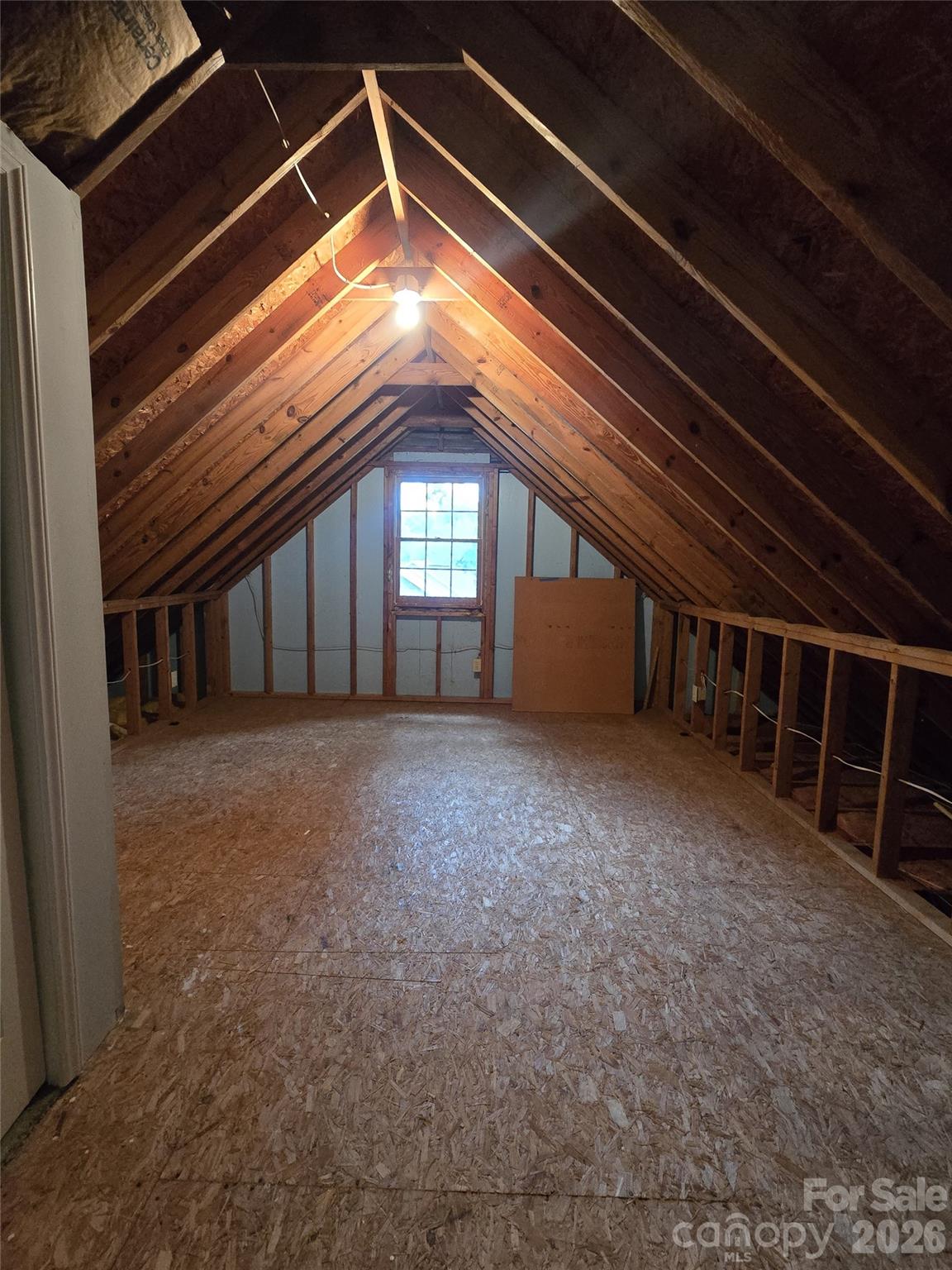 121 Country Creek Drive — Kings Mountain