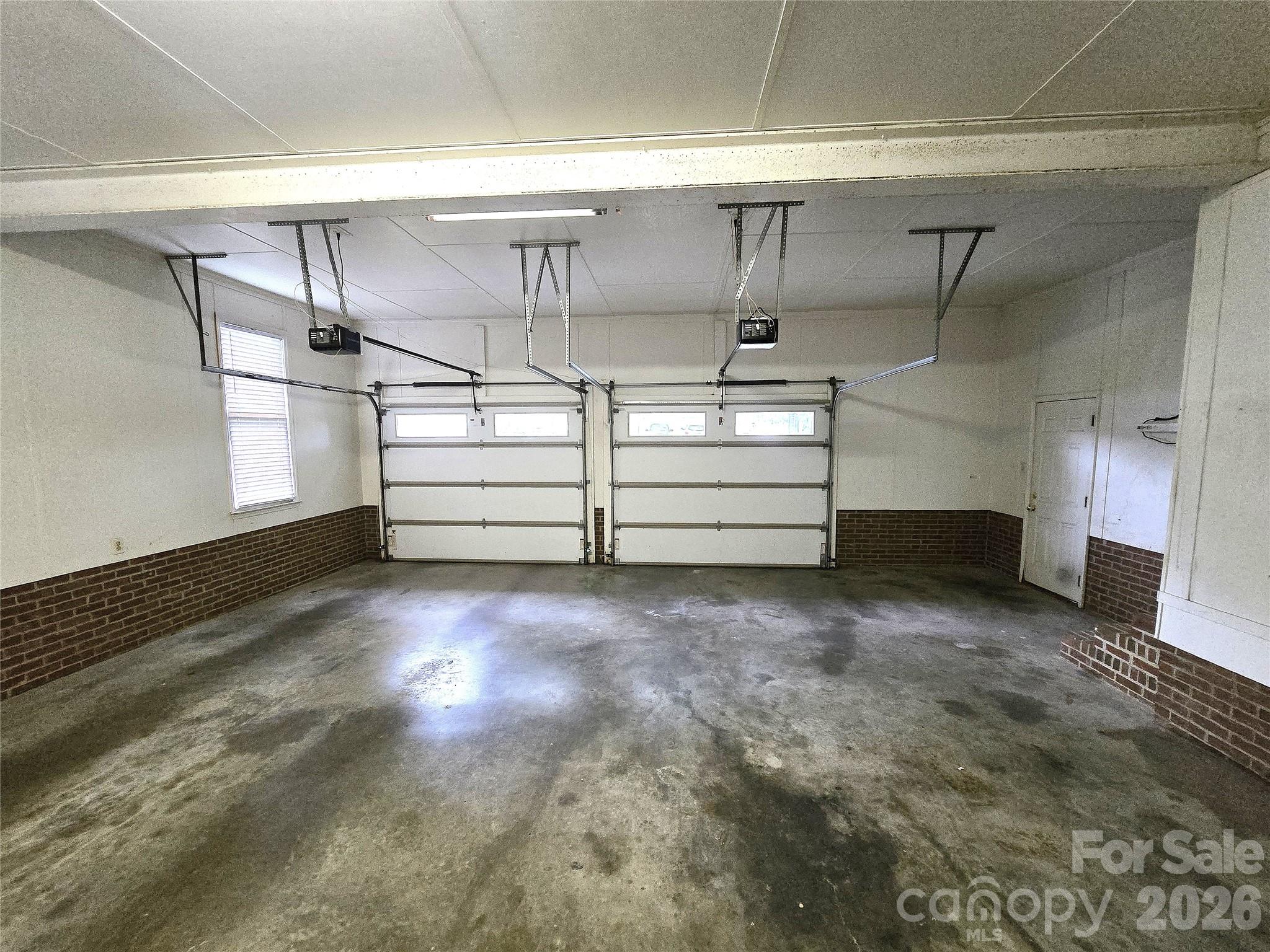 121 Country Creek Drive — Kings Mountain