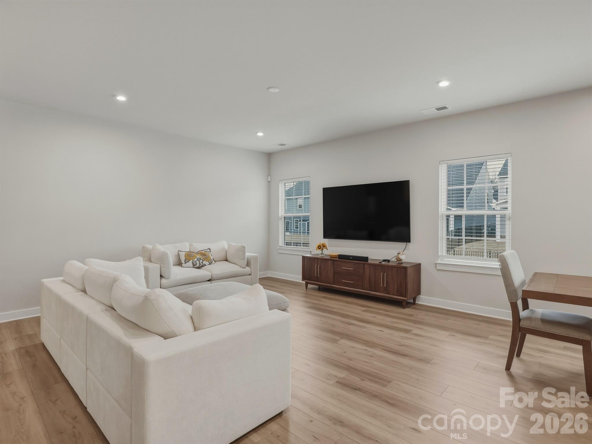 1821 Meredith Place — Monroe