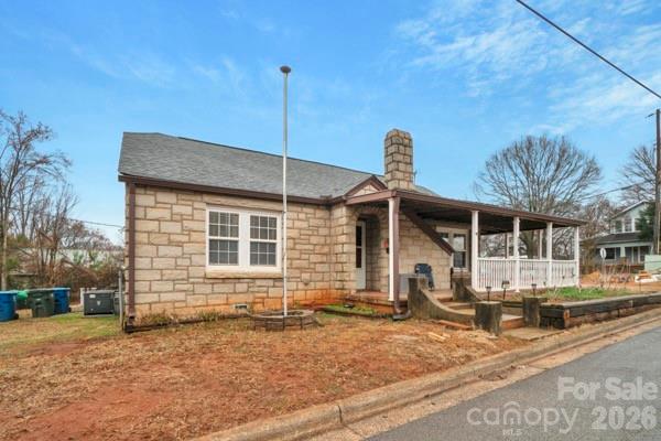 204 W C Avenue — Salisbury
