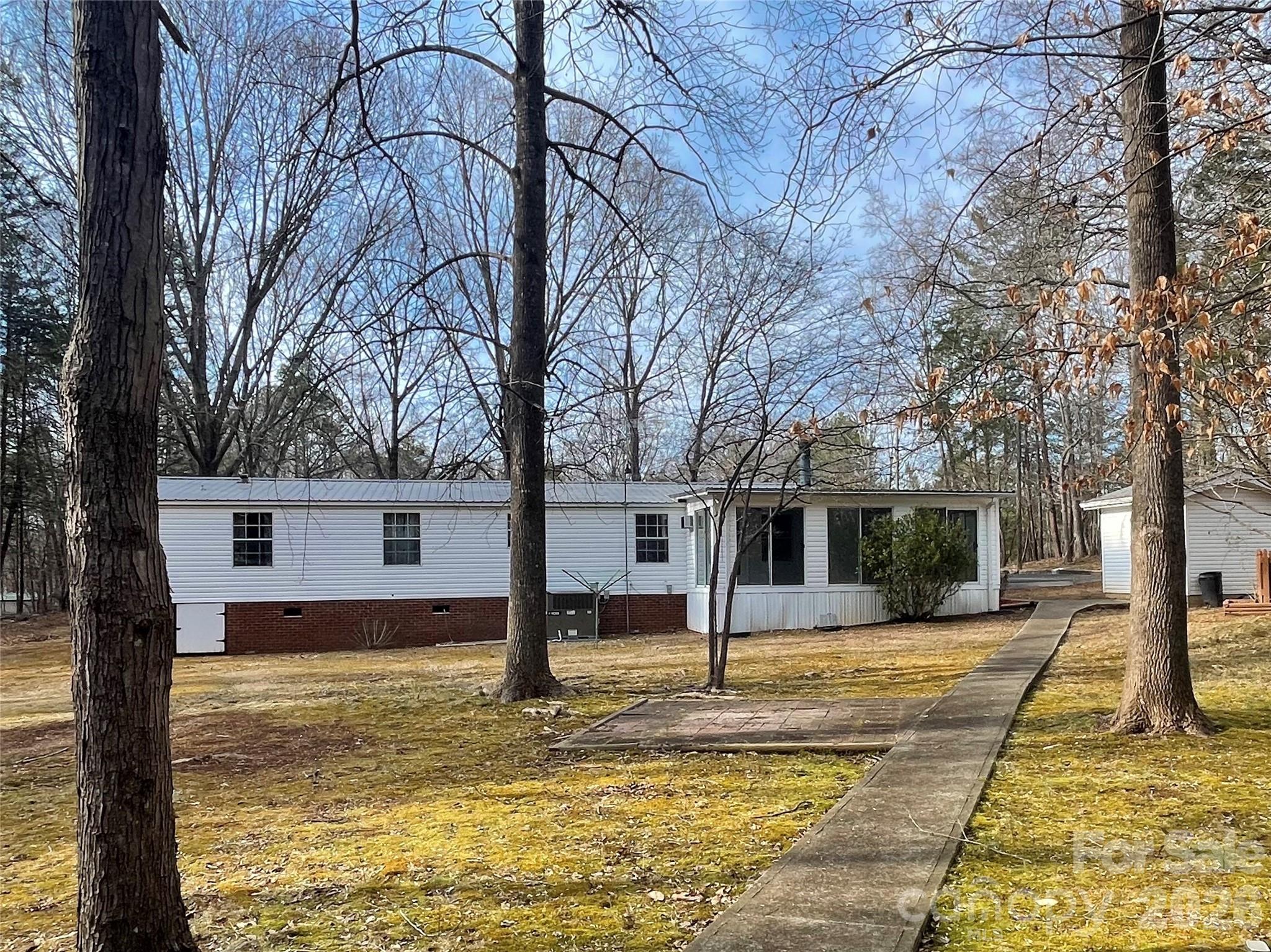 205 Star Road — York