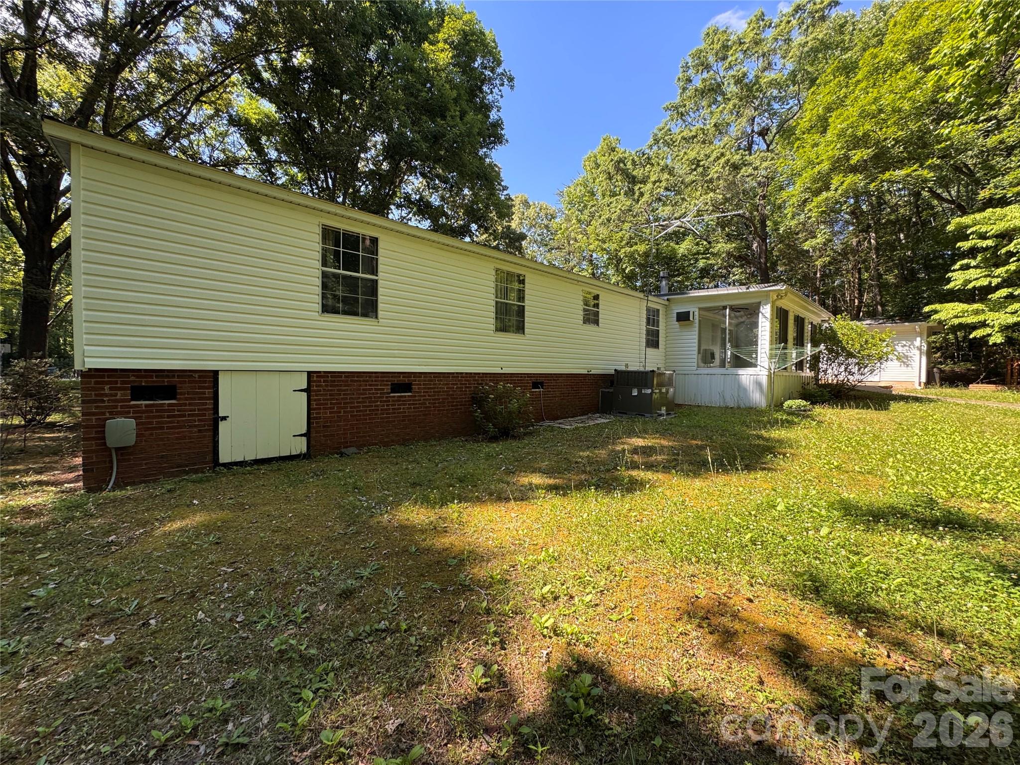 205 Star Road — York