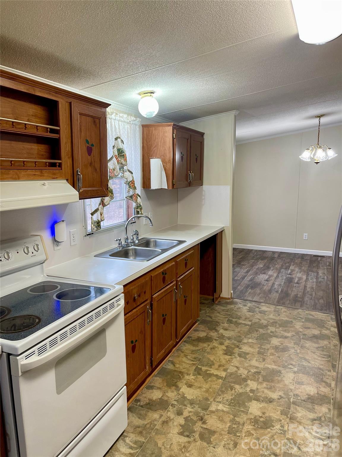 205 Star Road — York