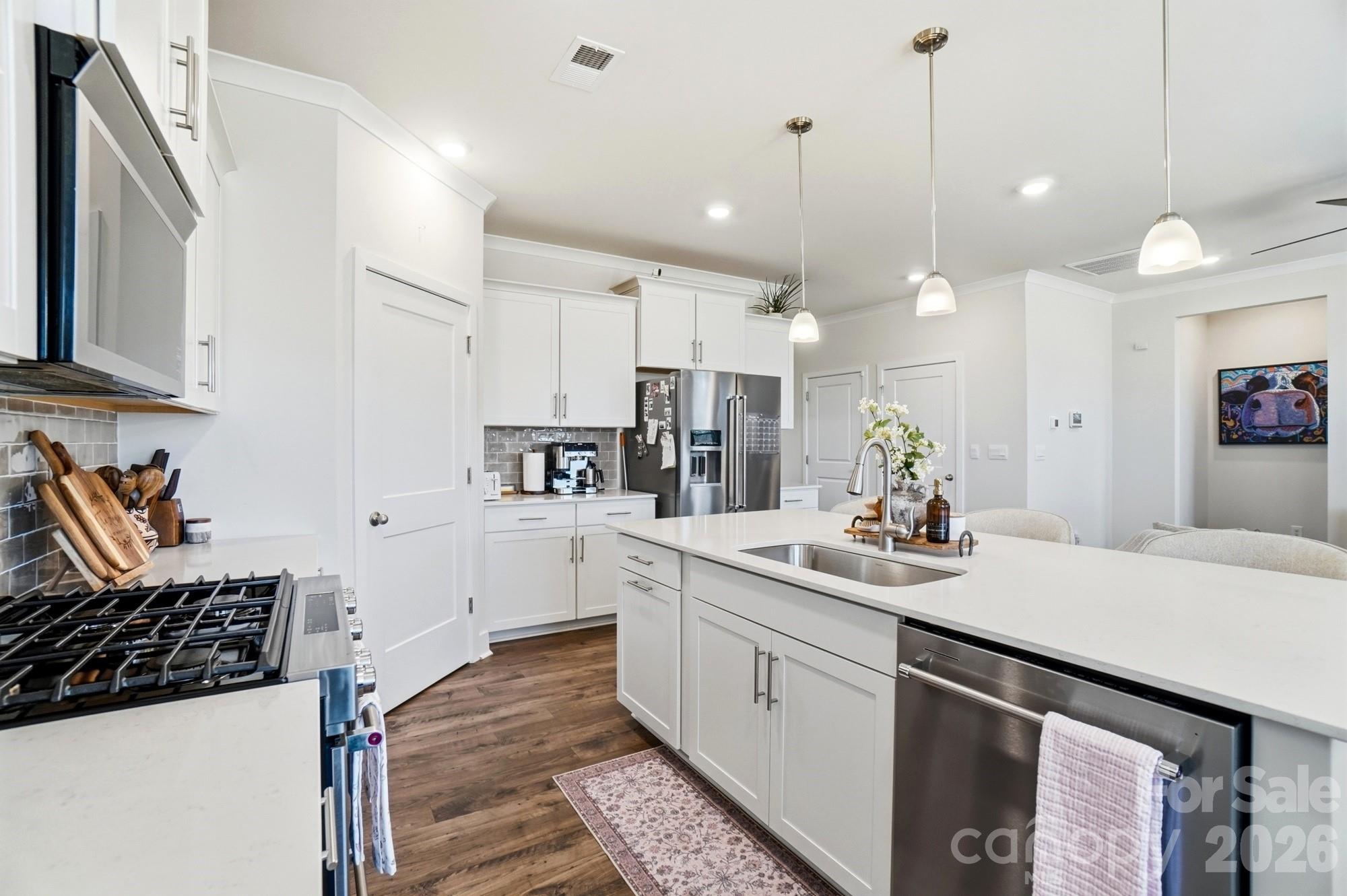2031 Skyhawk Drive — York