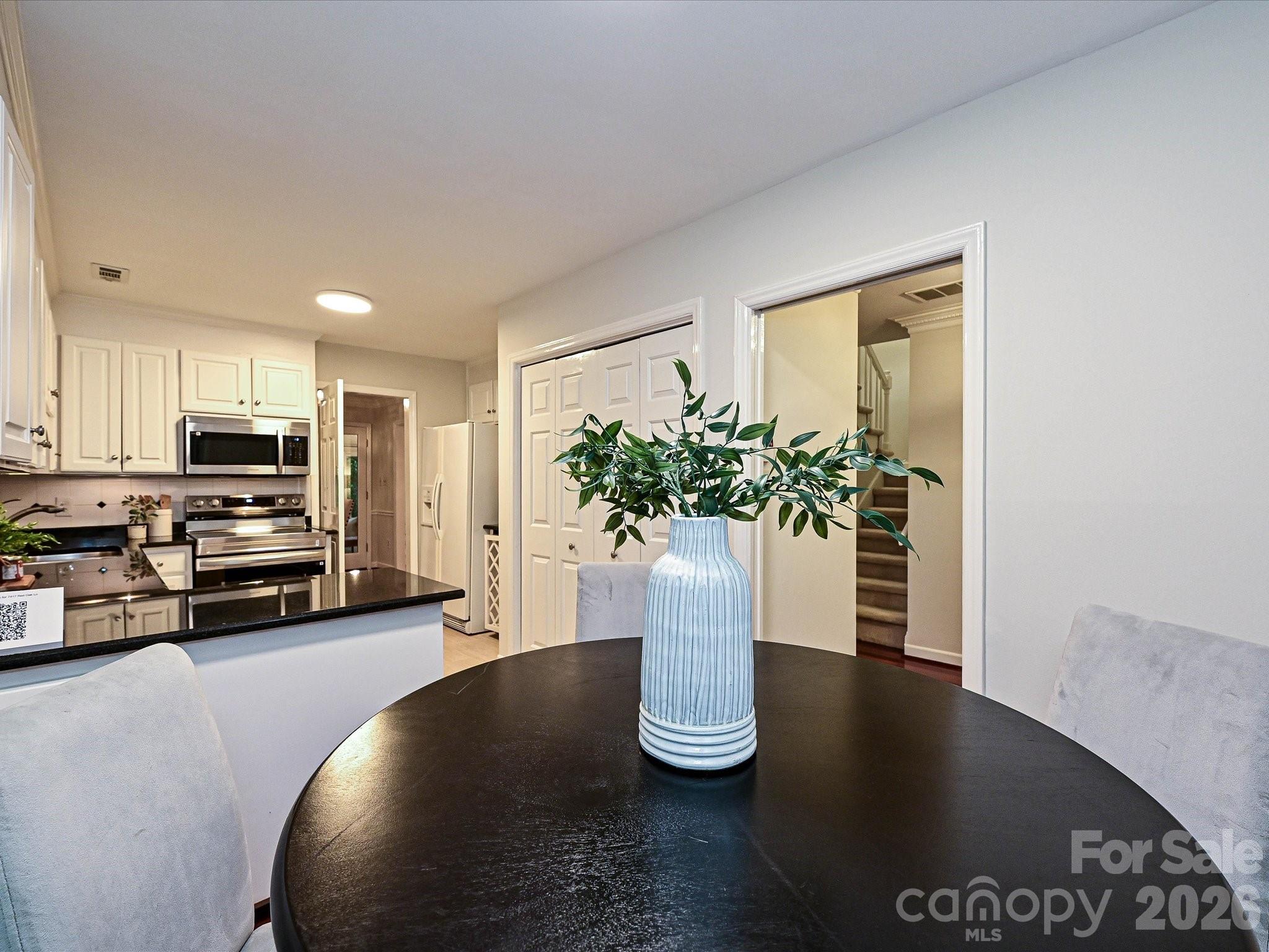 7417 Red Oak Lane — Charlotte