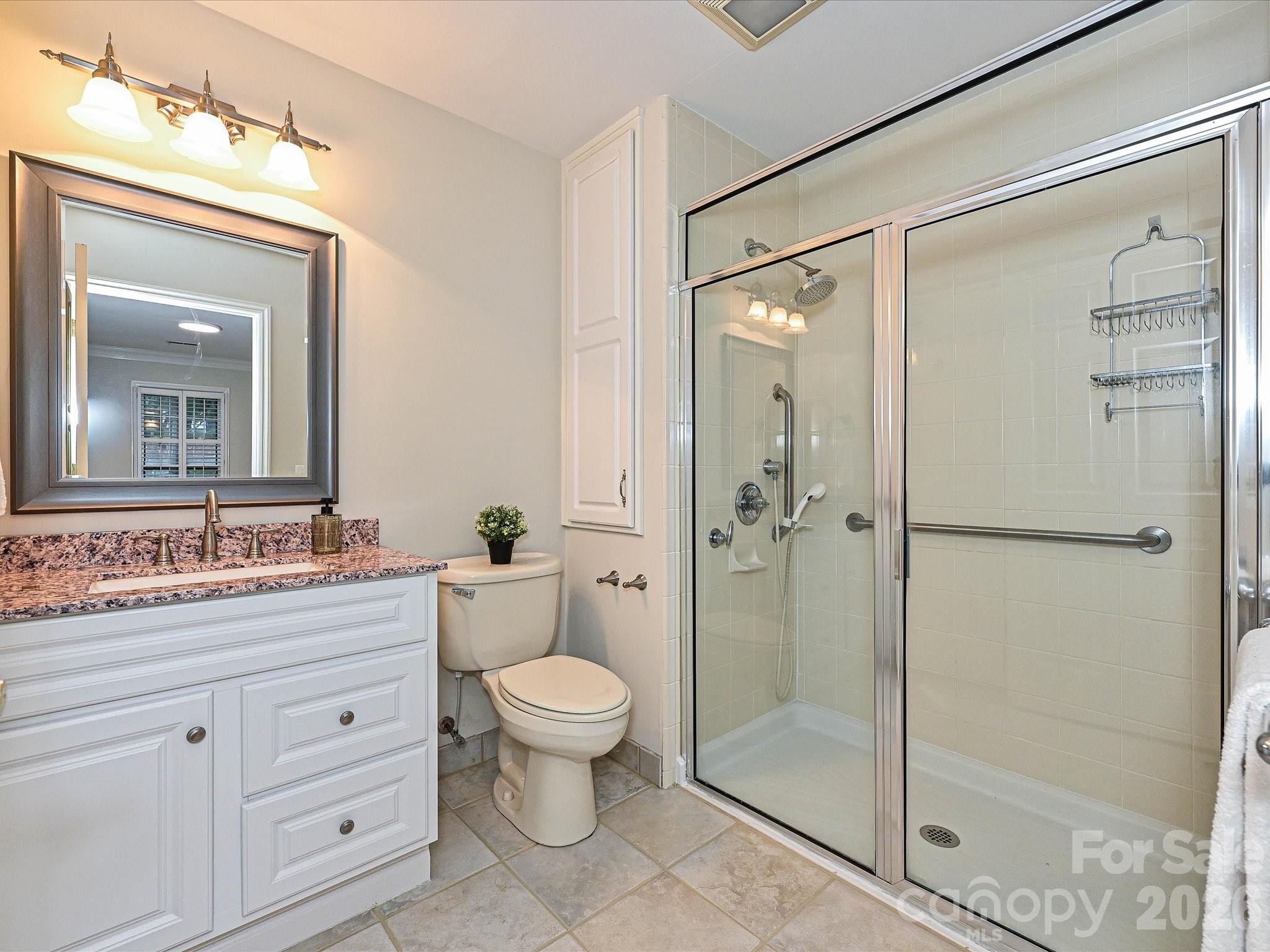 7417 Red Oak Lane — Charlotte