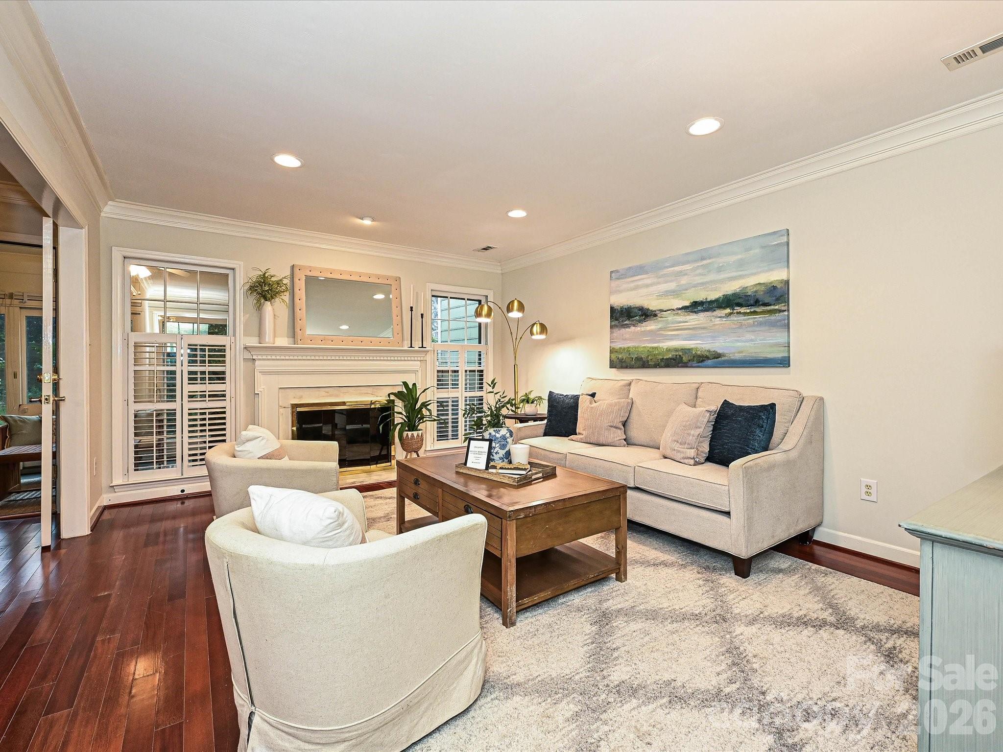 7417 Red Oak Lane — Charlotte