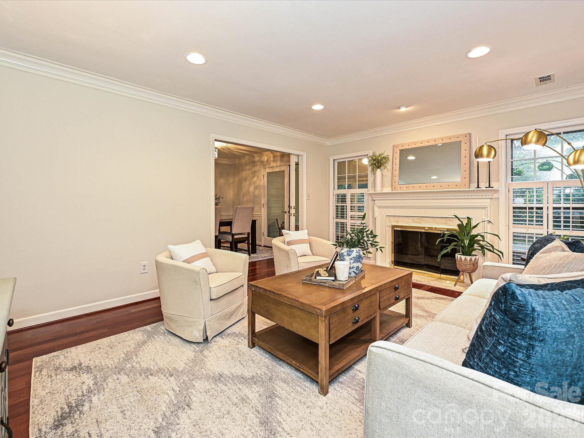 7417 Red Oak Lane — Charlotte