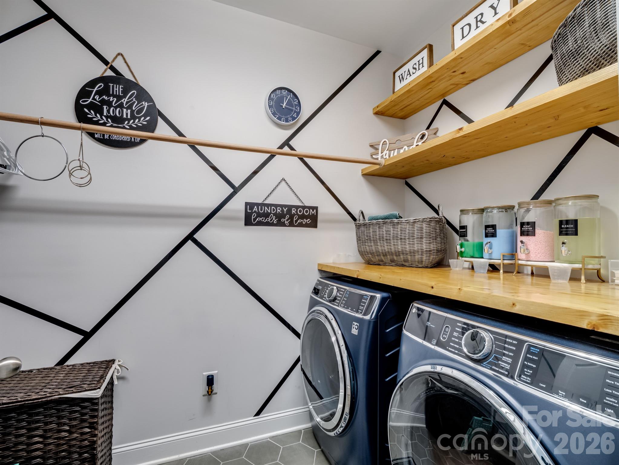 15213 Shallow Ridge Road — Charlotte