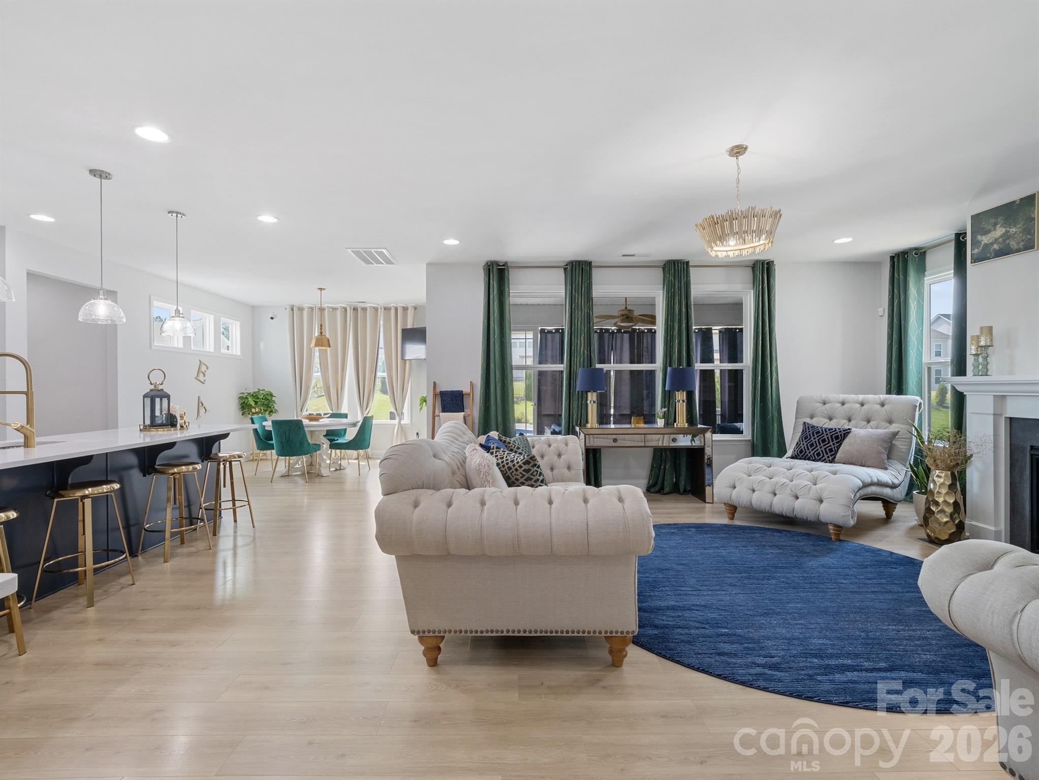 15213 Shallow Ridge Road — Charlotte