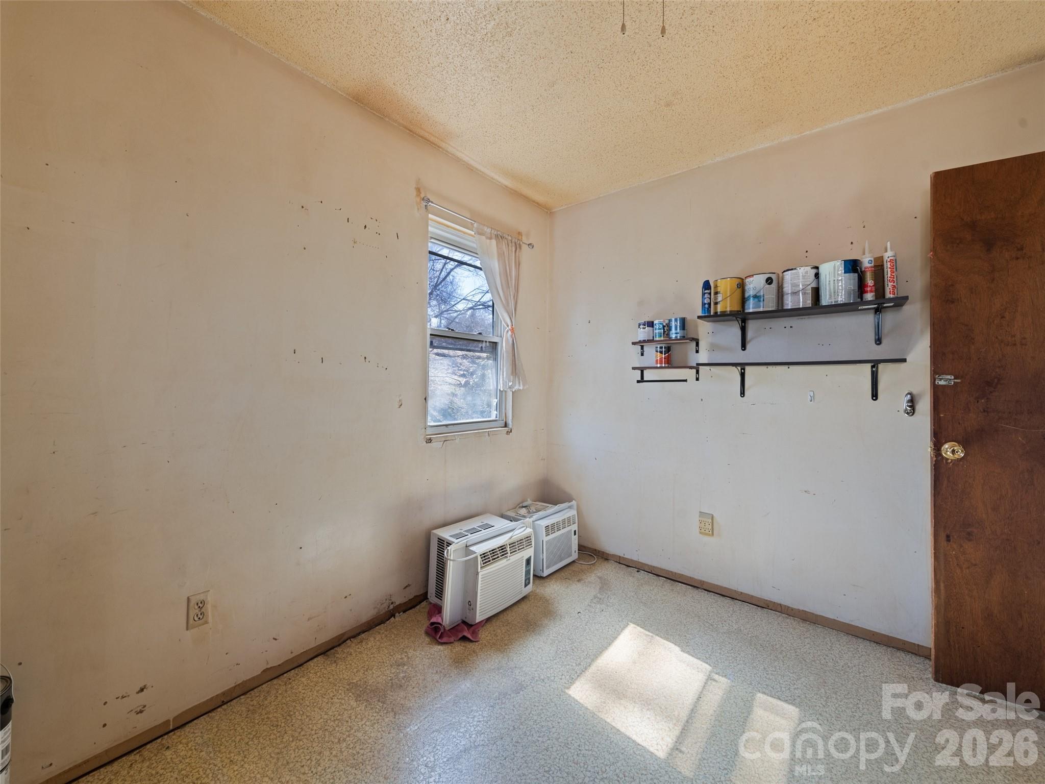 85 Culvern Street — Asheville