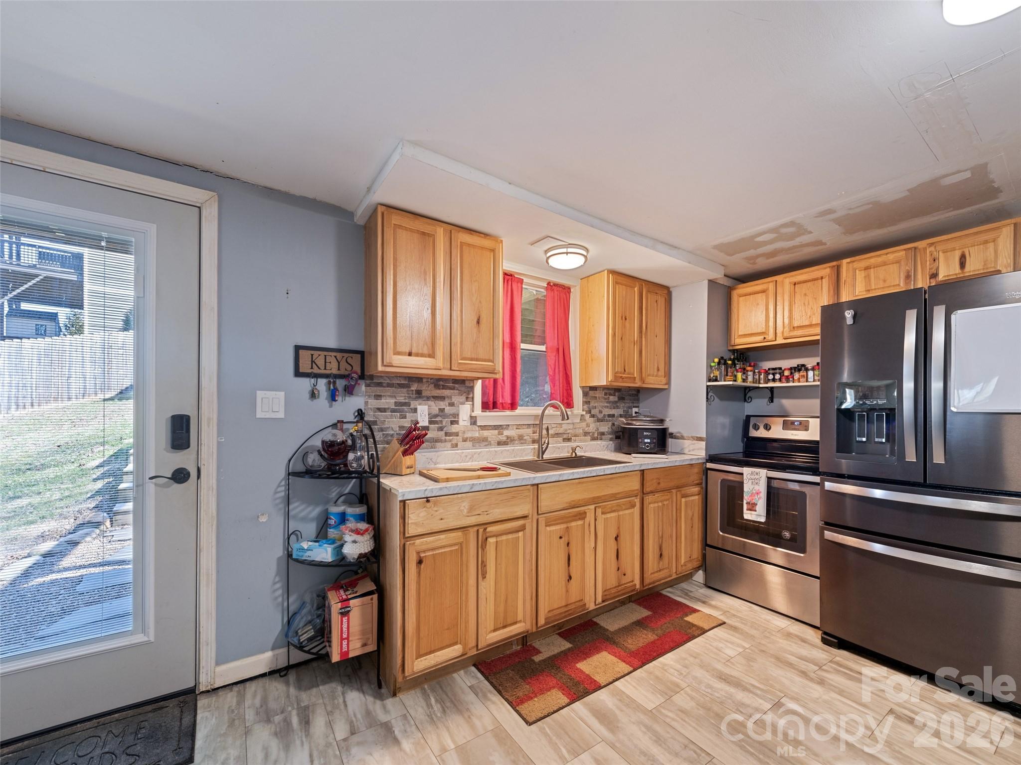 85 Culvern Street — Asheville