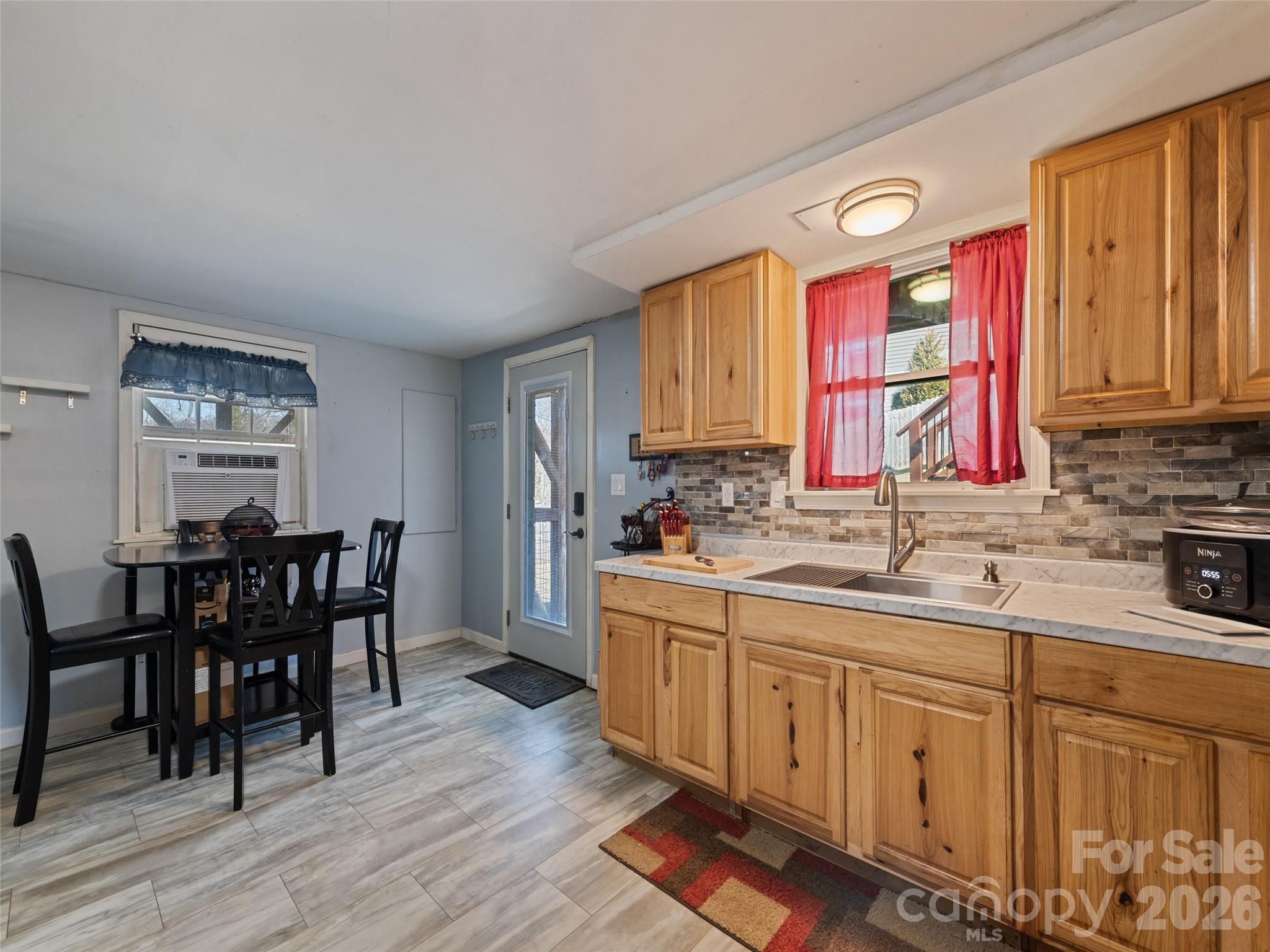 85 Culvern Street — Asheville