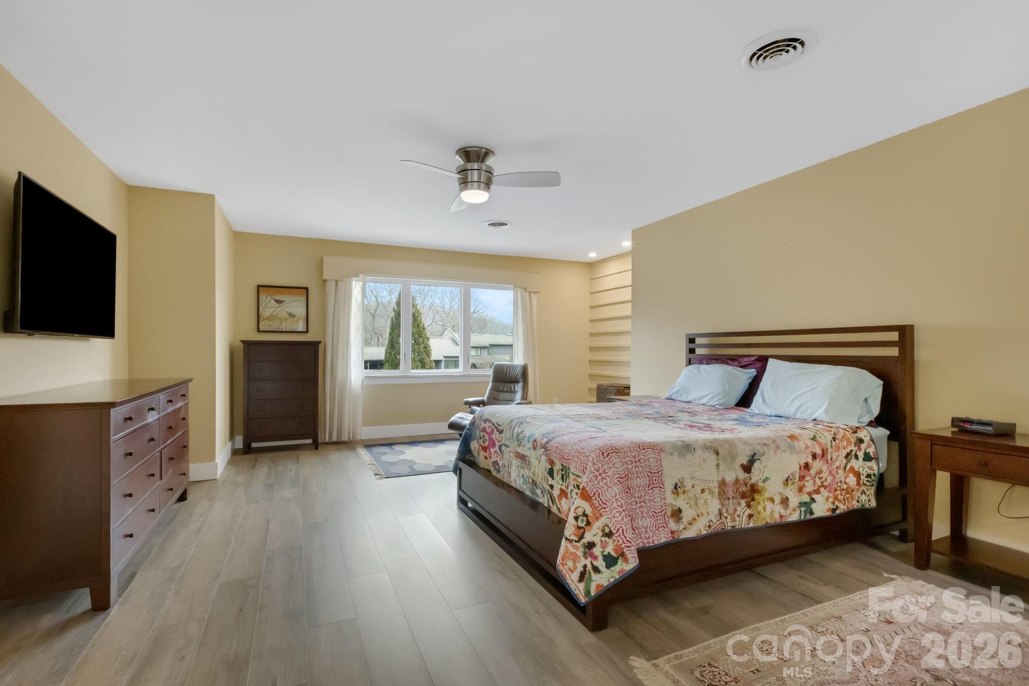 403 Crowfields Drive — Asheville