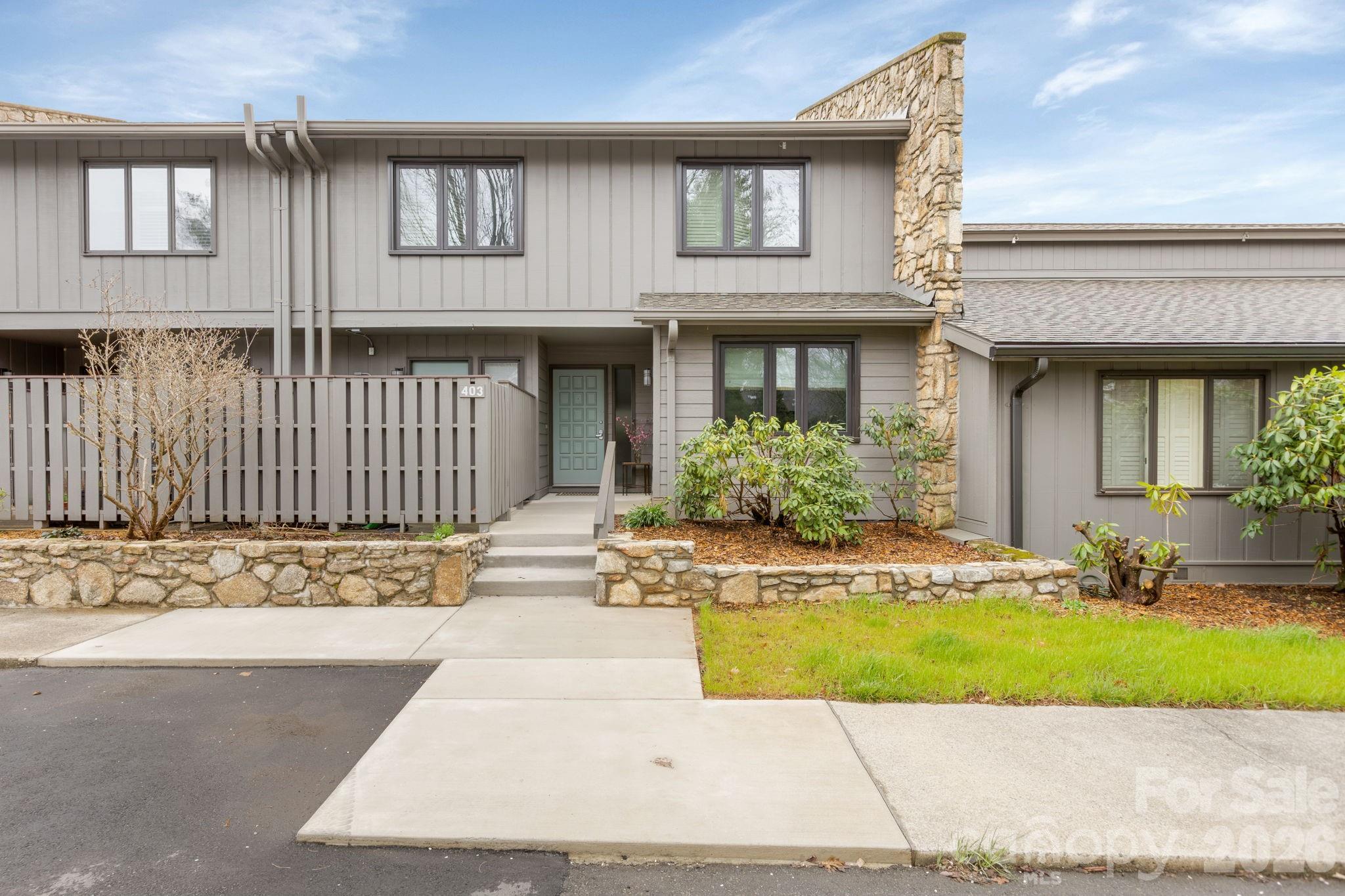 403 Crowfields Drive — Asheville