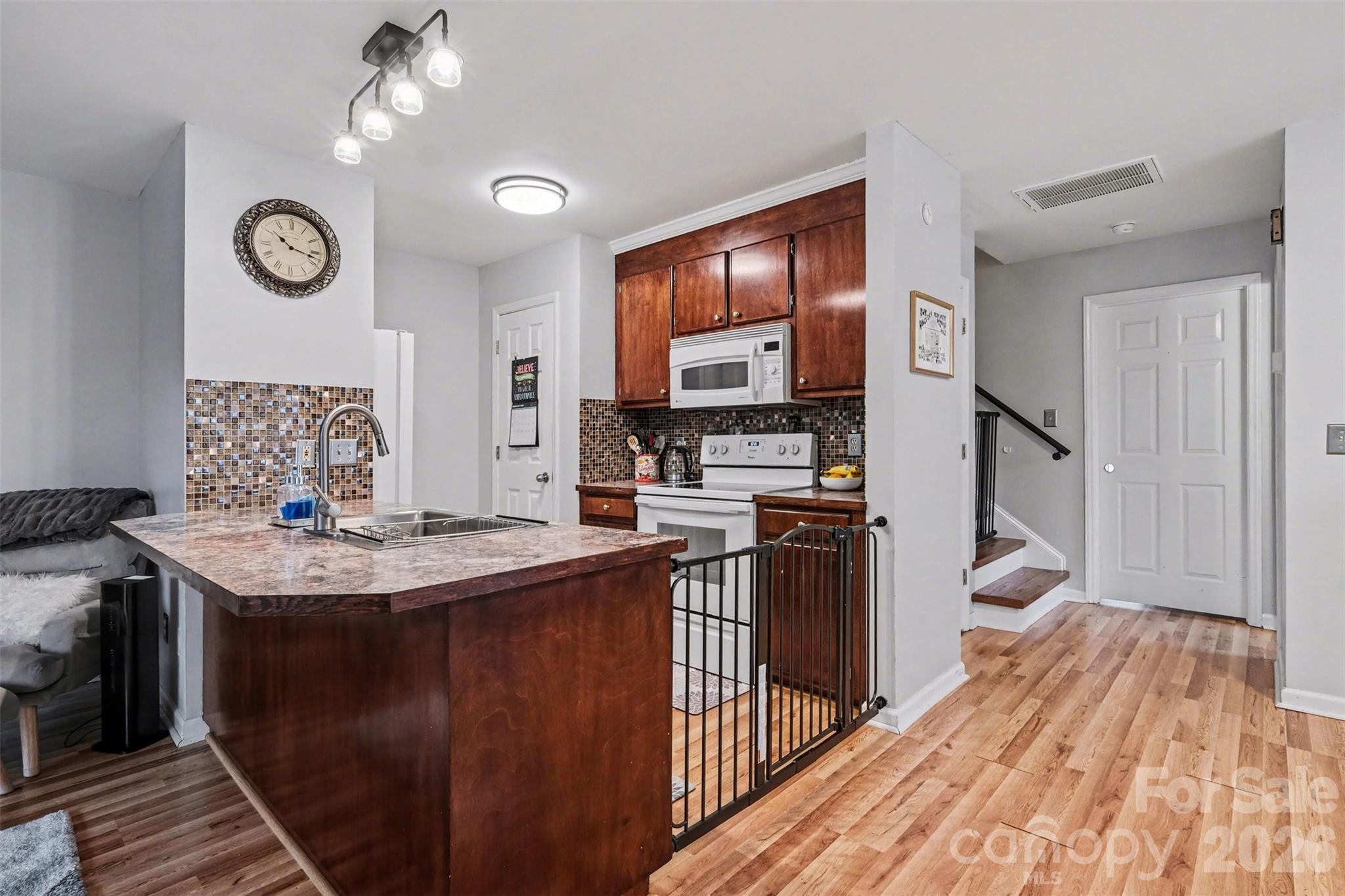 3240 Carlyle Drive NW — Concord