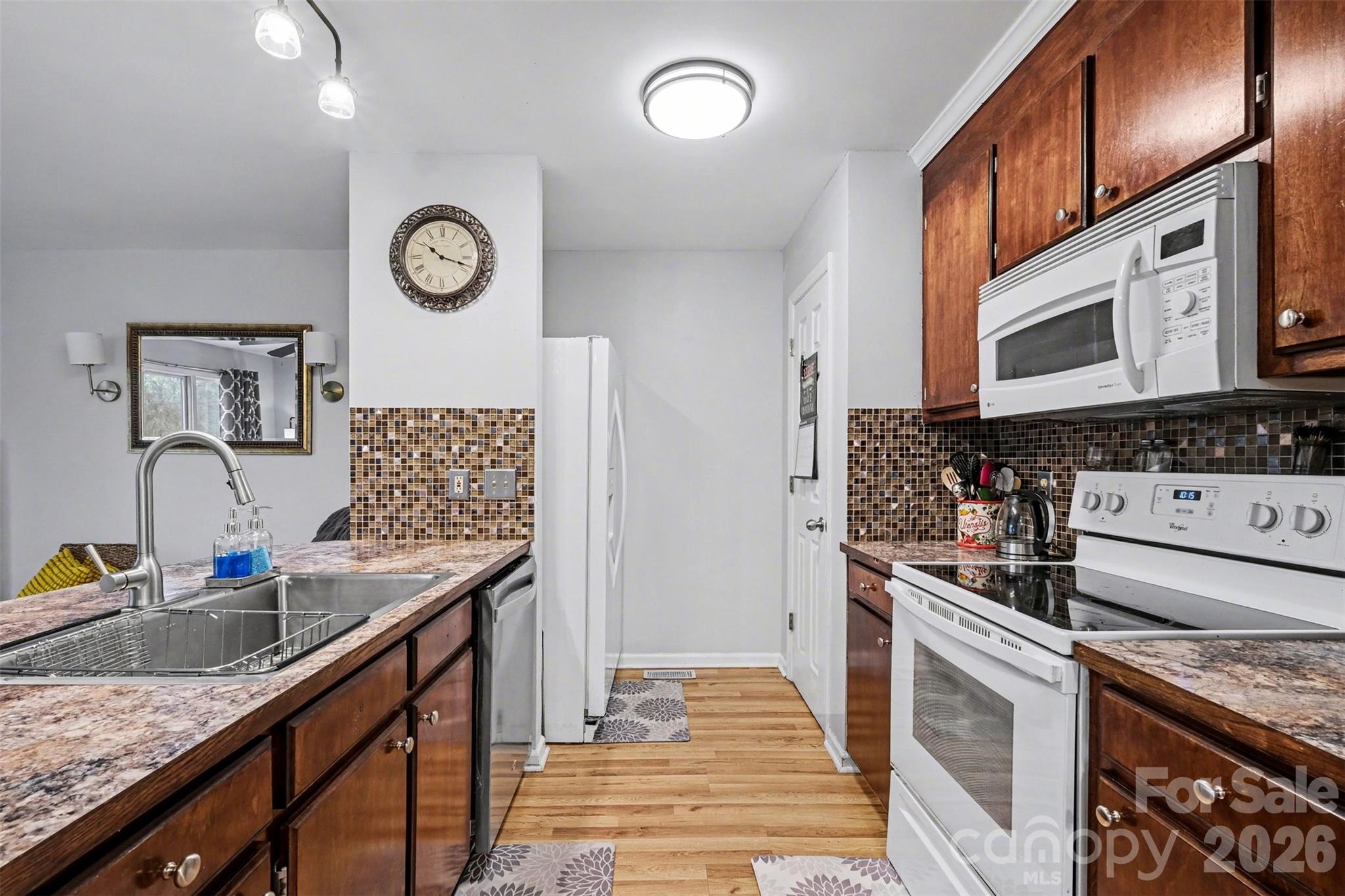 3240 Carlyle Drive NW — Concord