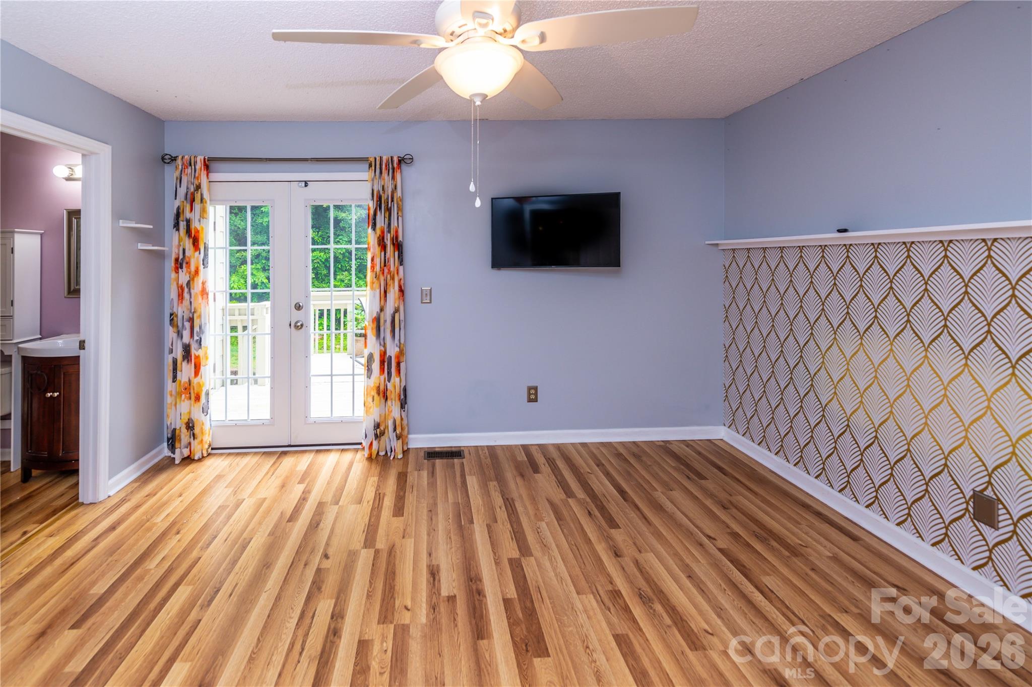 3240 Carlyle Drive NW — Concord