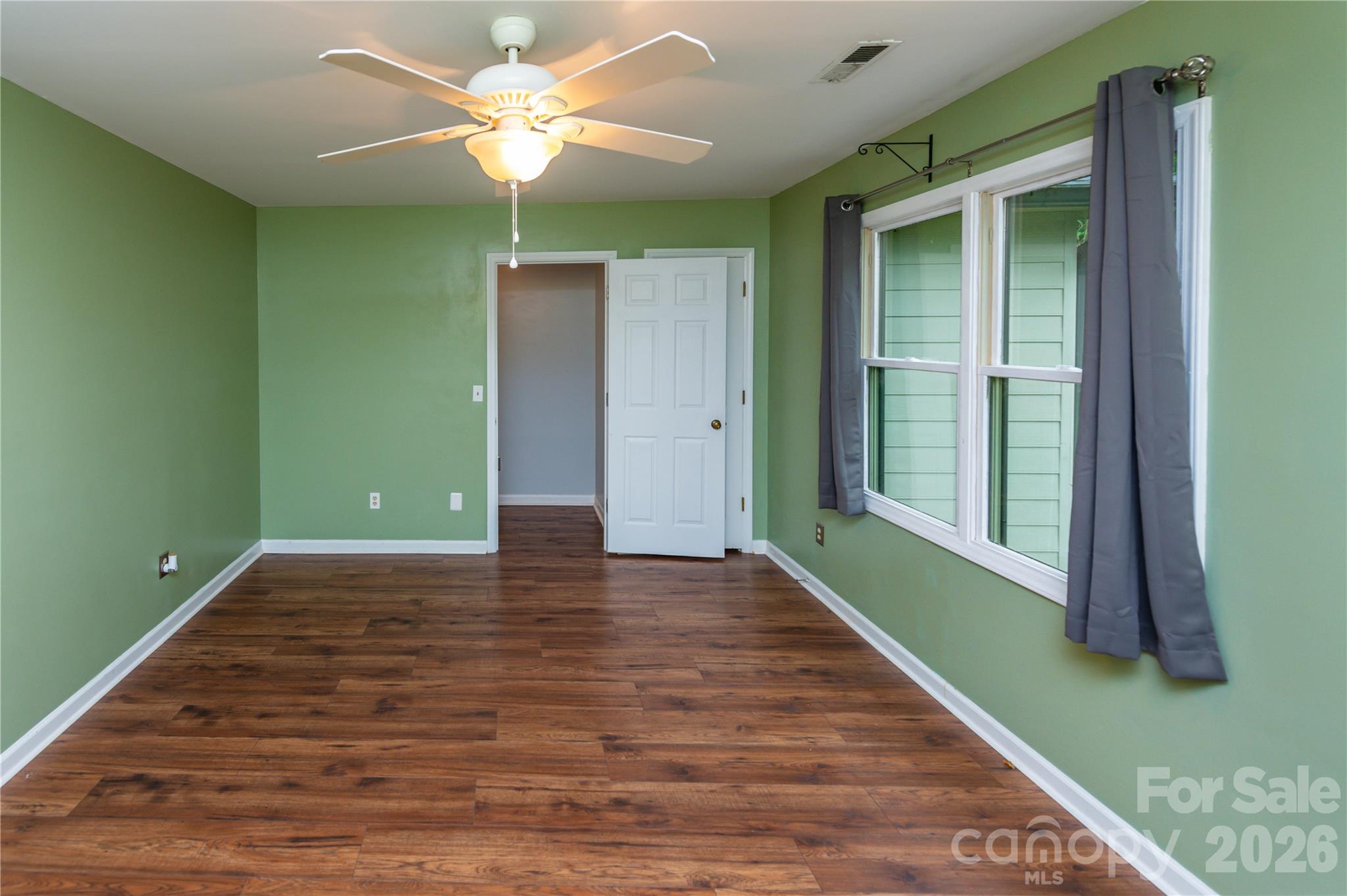 3240 Carlyle Drive NW — Concord