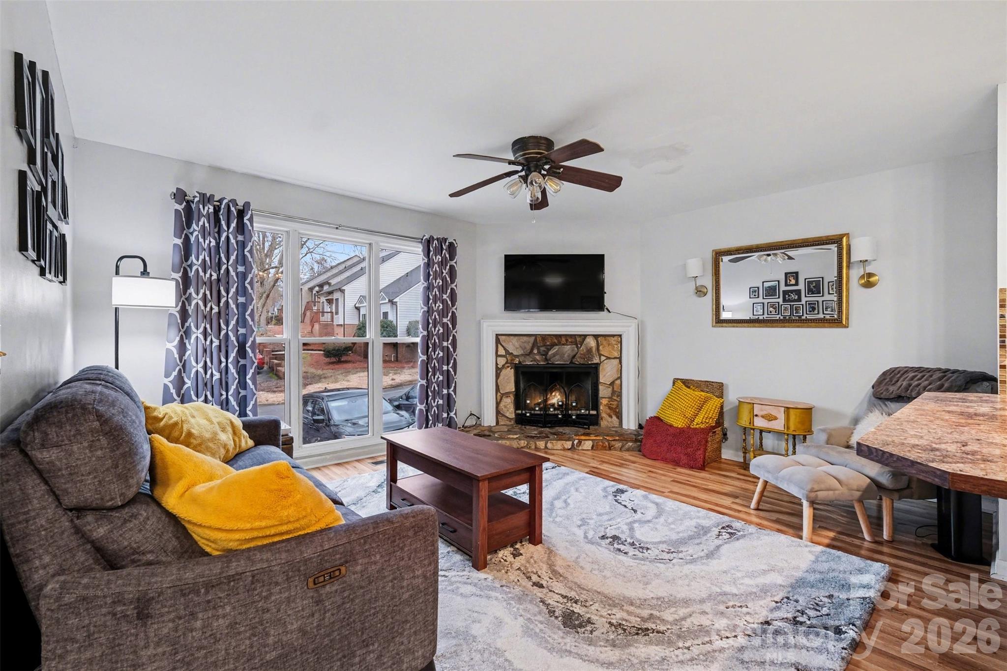 3240 Carlyle Drive NW — Concord