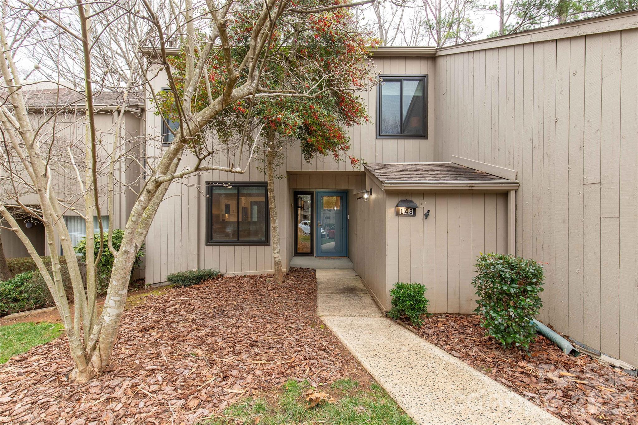 143 Greenridge Road — Clover