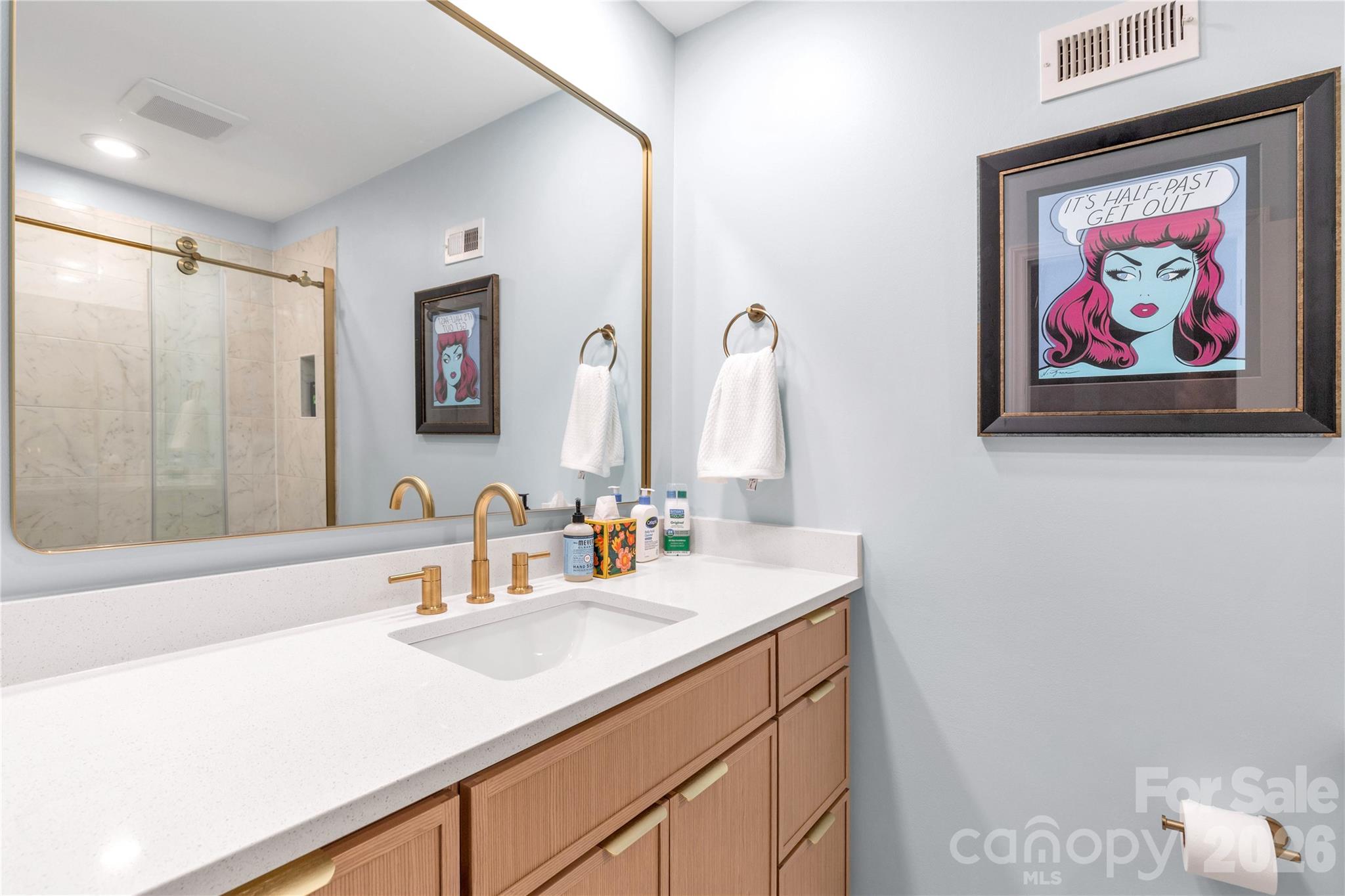 143 Greenridge Road — Clover