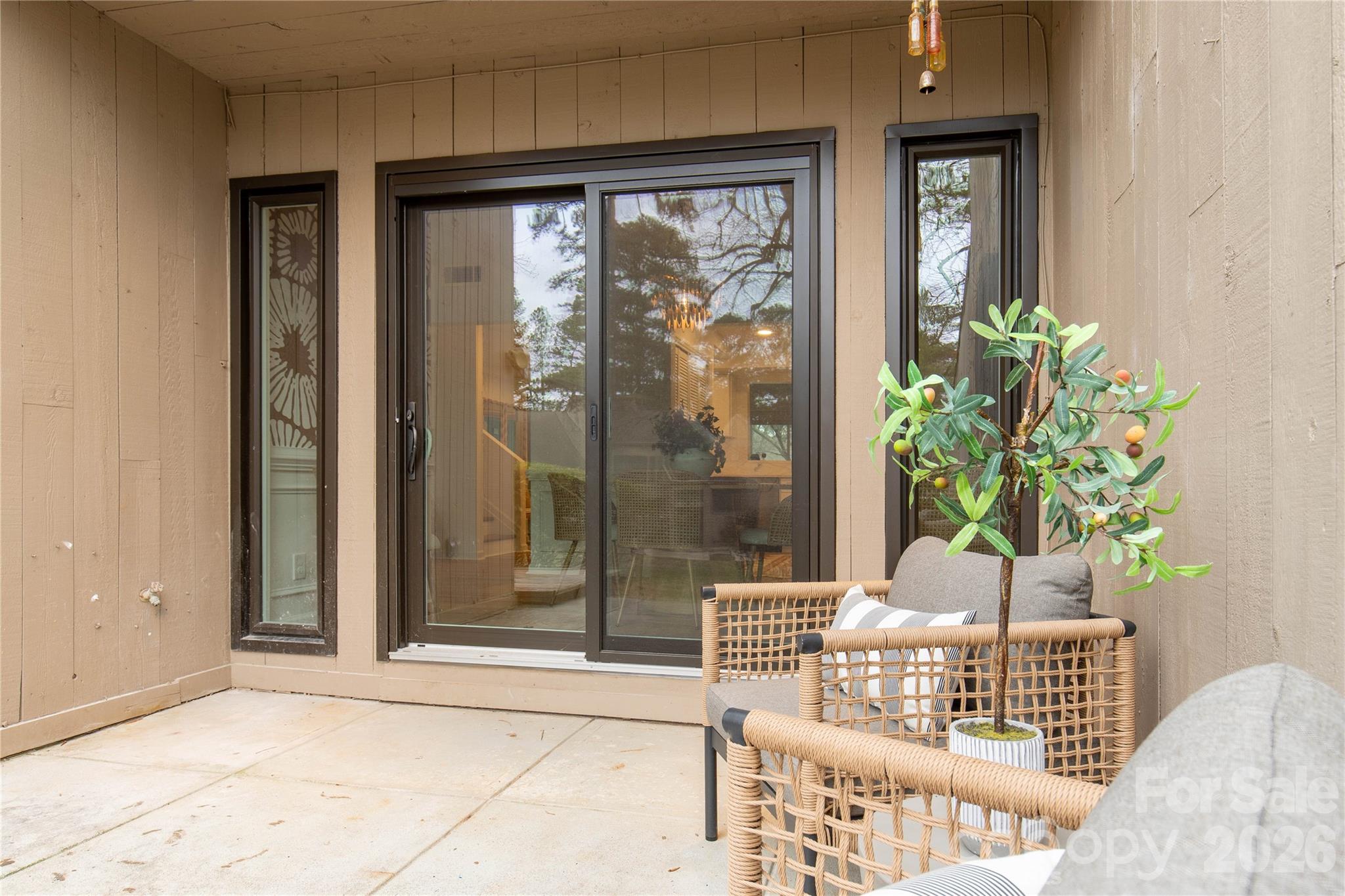 143 Greenridge Road — Clover