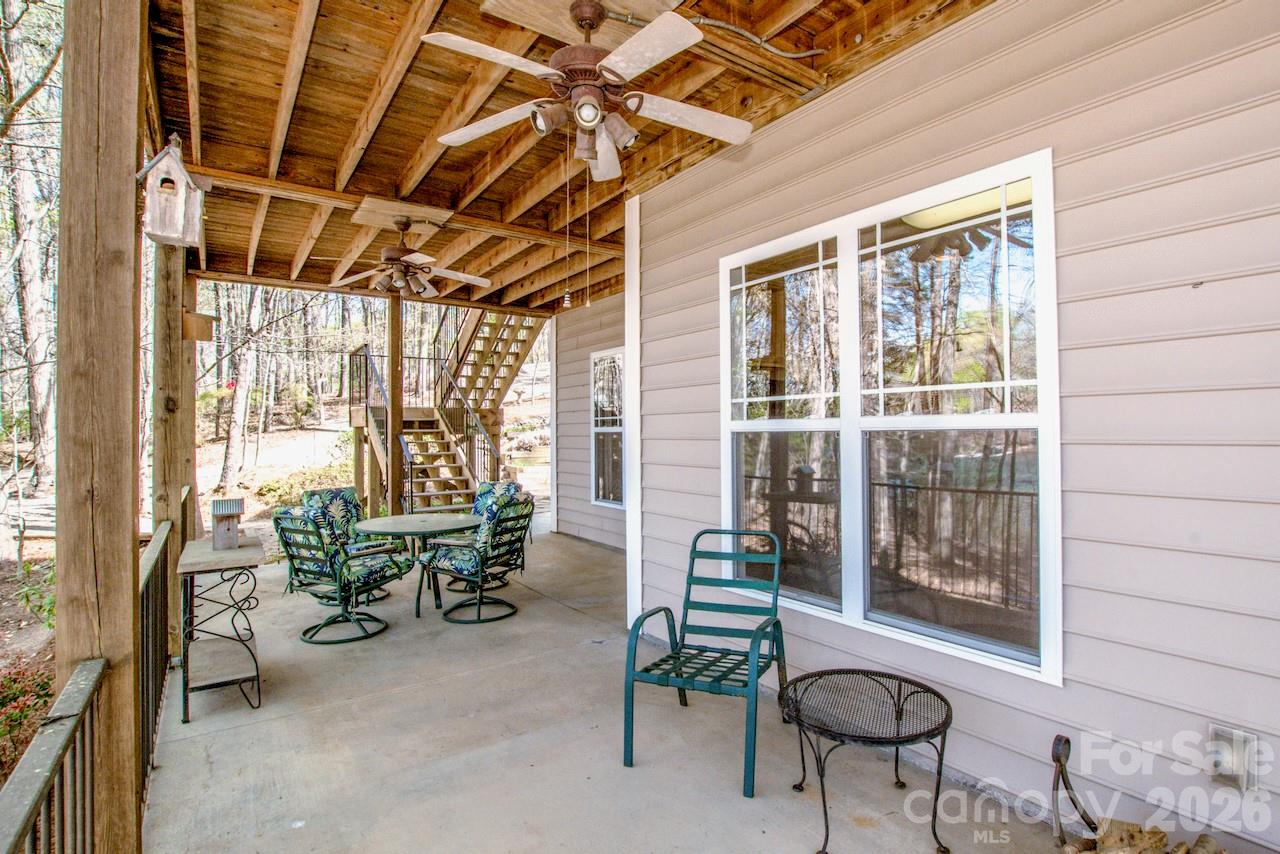 125 Melrose Lane — Mooresville