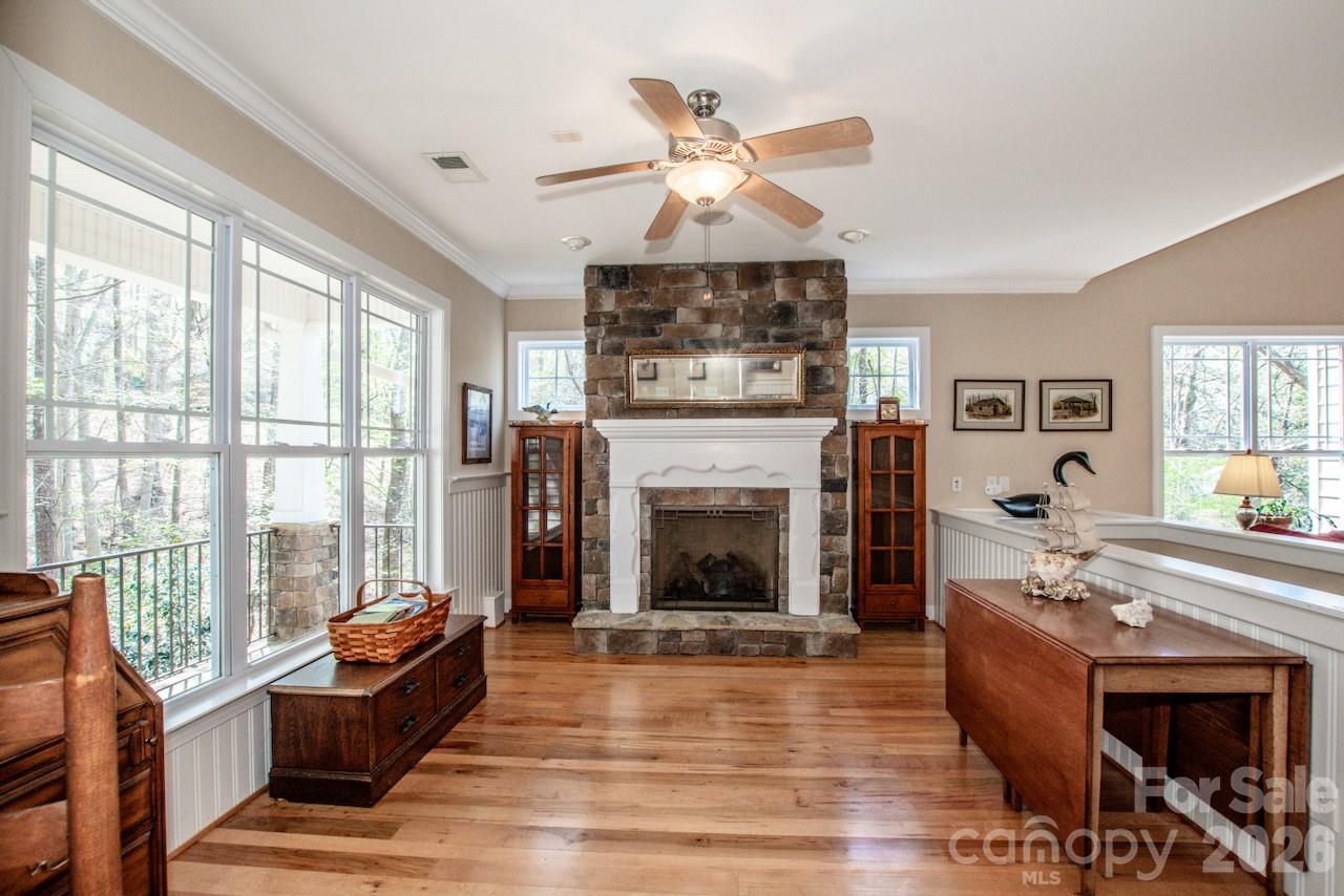125 Melrose Lane — Mooresville