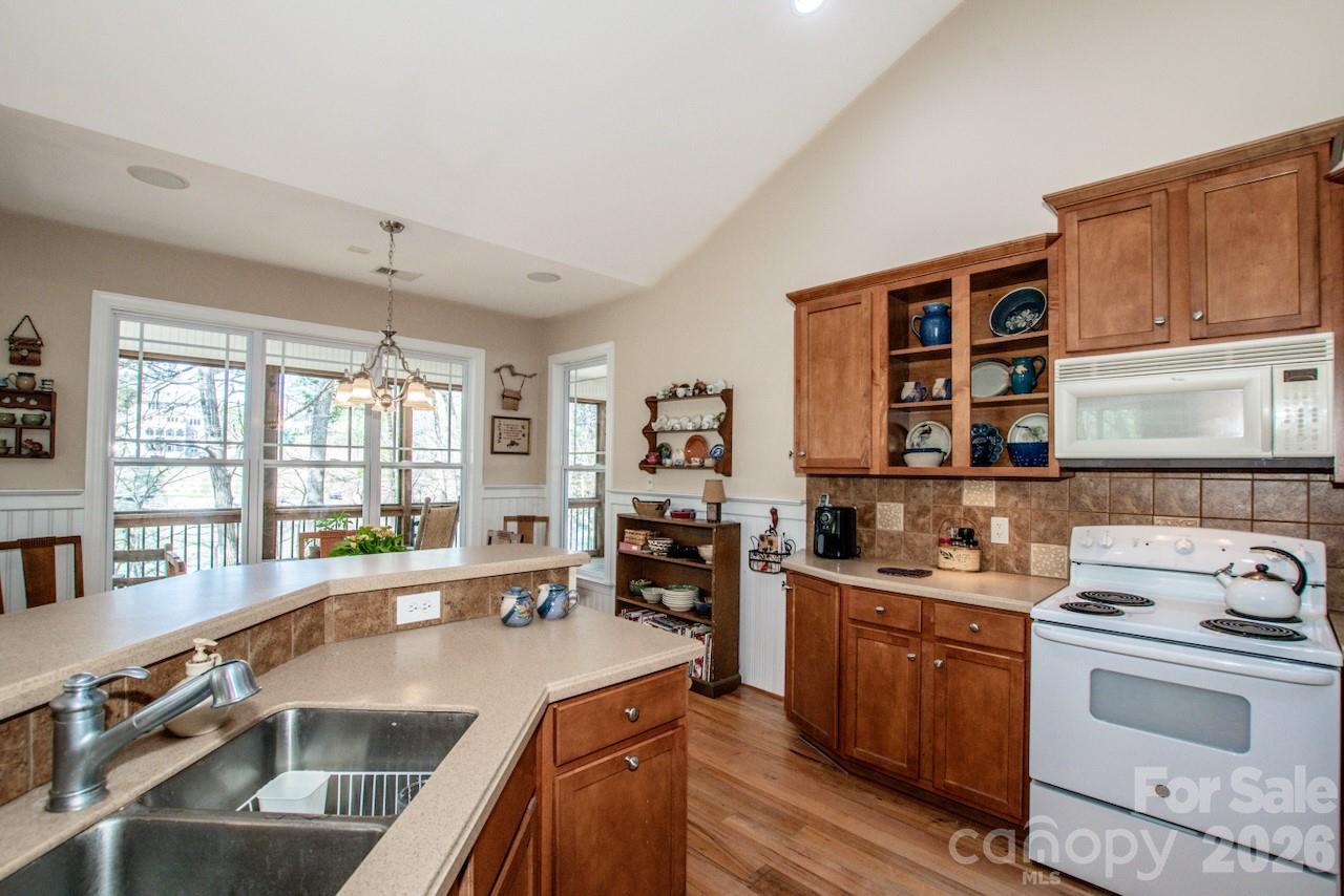 125 Melrose Lane — Mooresville