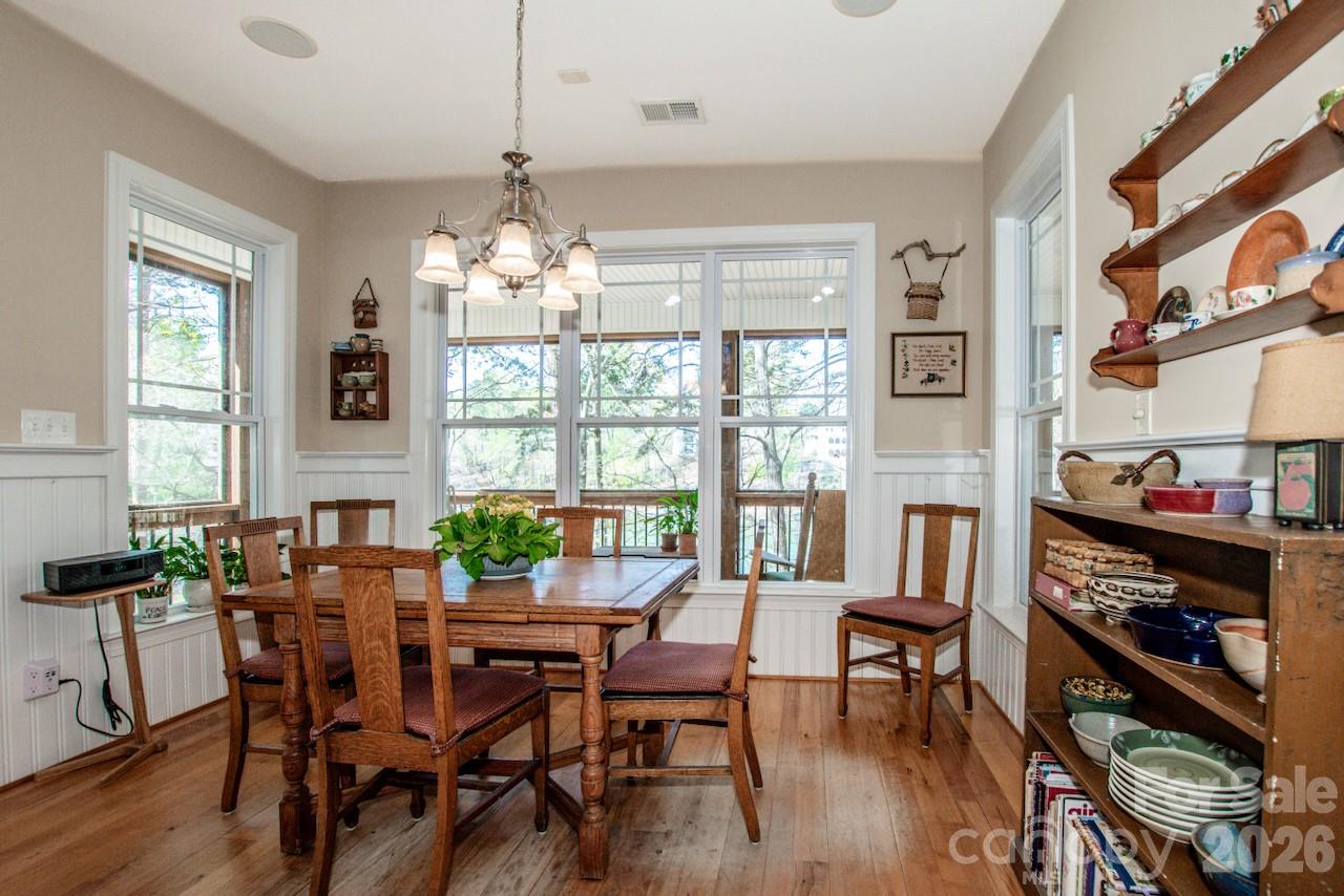 125 Melrose Lane — Mooresville