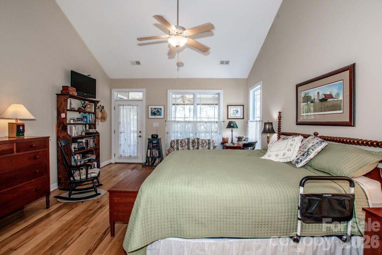 125 Melrose Lane — Mooresville