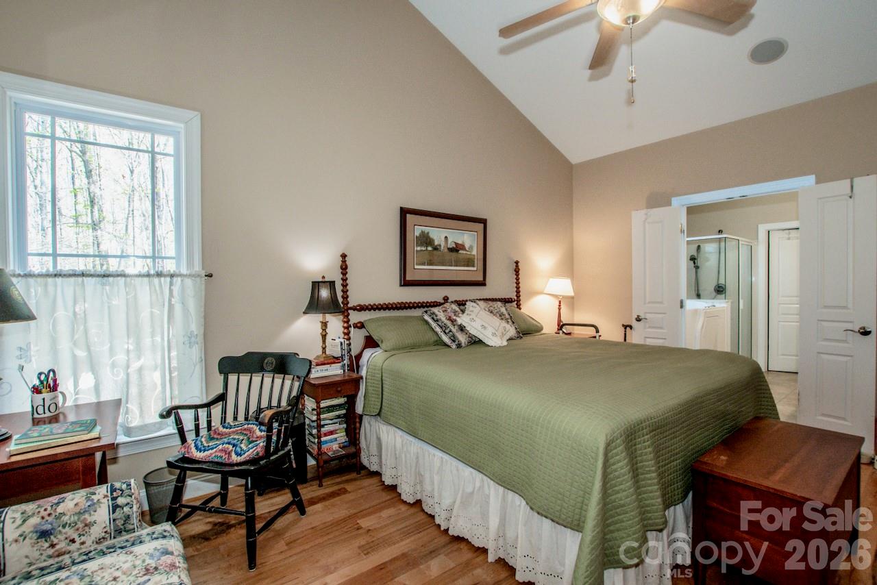 125 Melrose Lane — Mooresville
