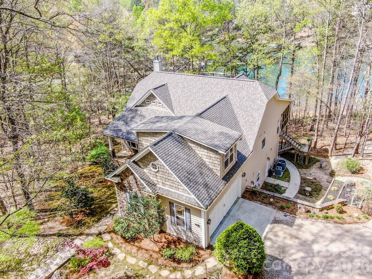 125 Melrose Lane — Mooresville
