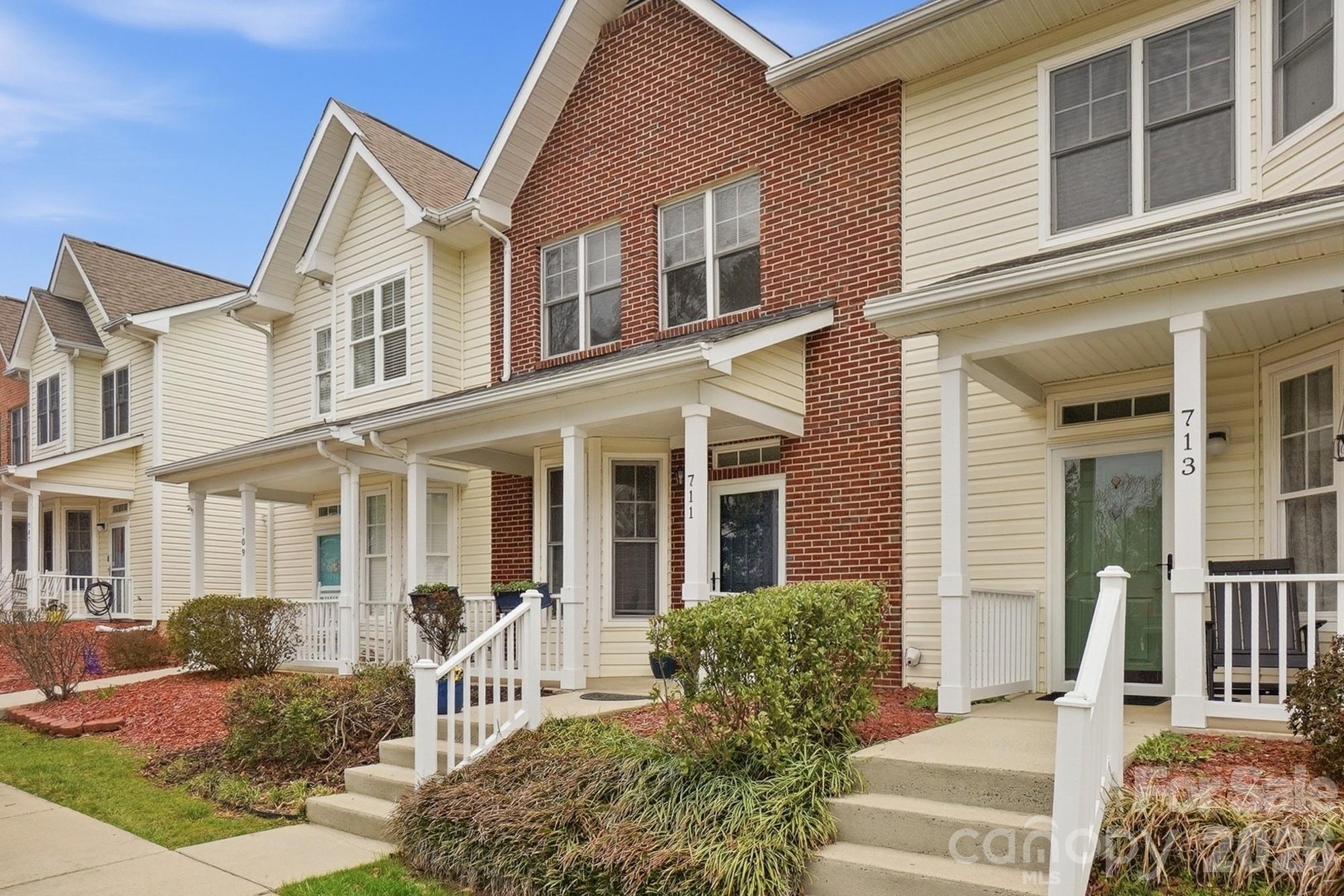 711 Stone Village Drive — Fort Mill